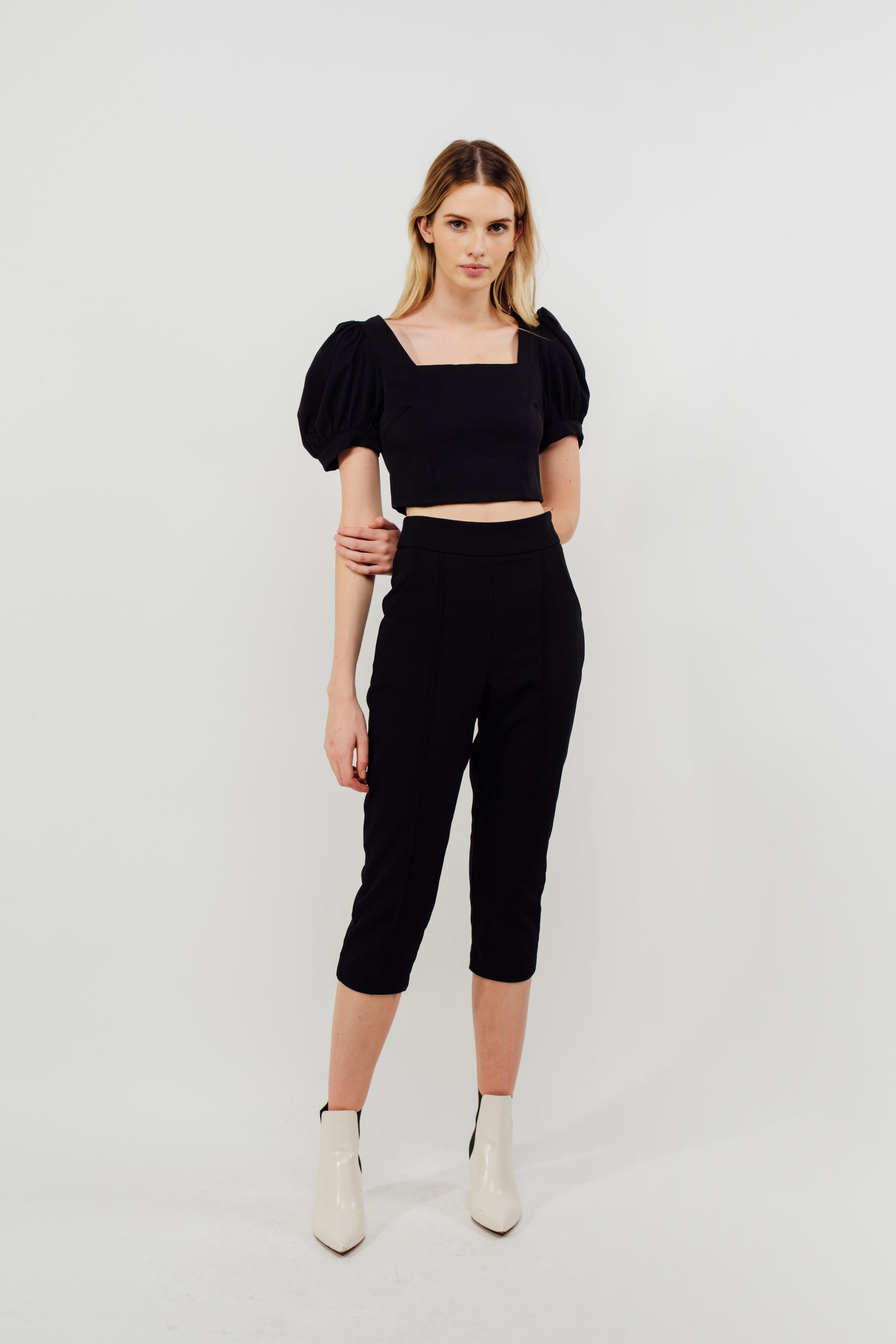 Cropped Tailored Trousers In Black (Sale)