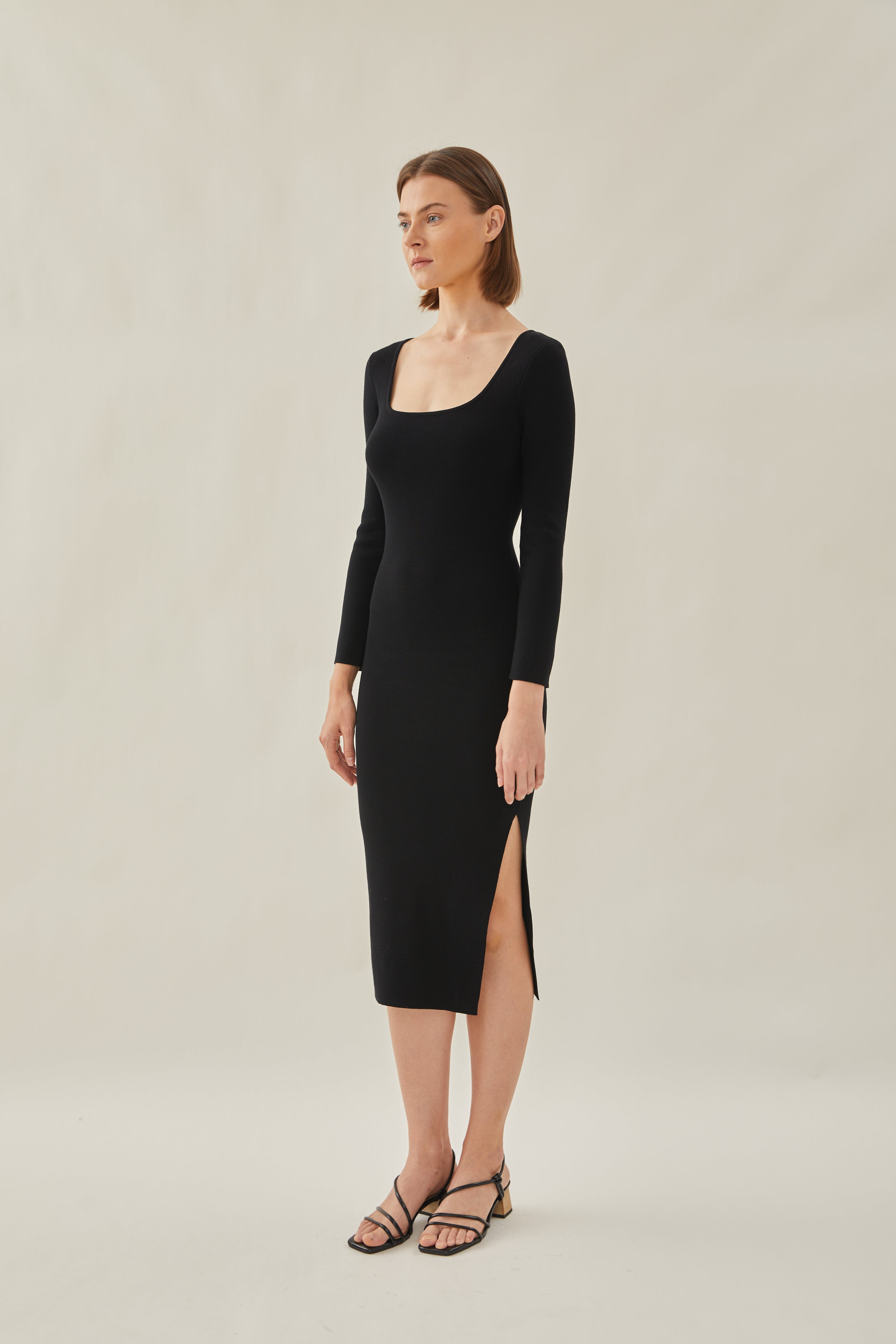 Rounded Square Neck Knit Dress in Black