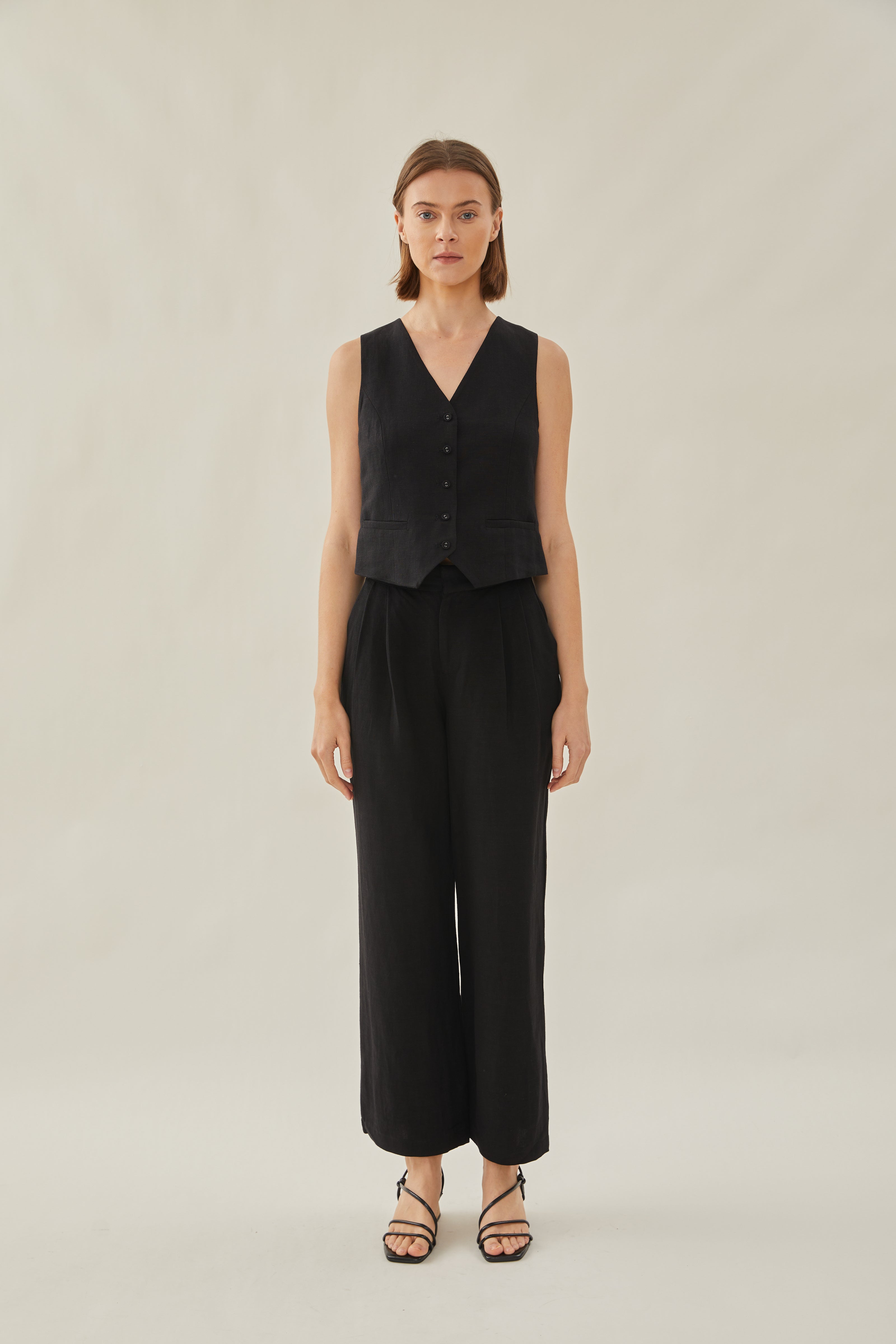 Linen Waistcoat in Black