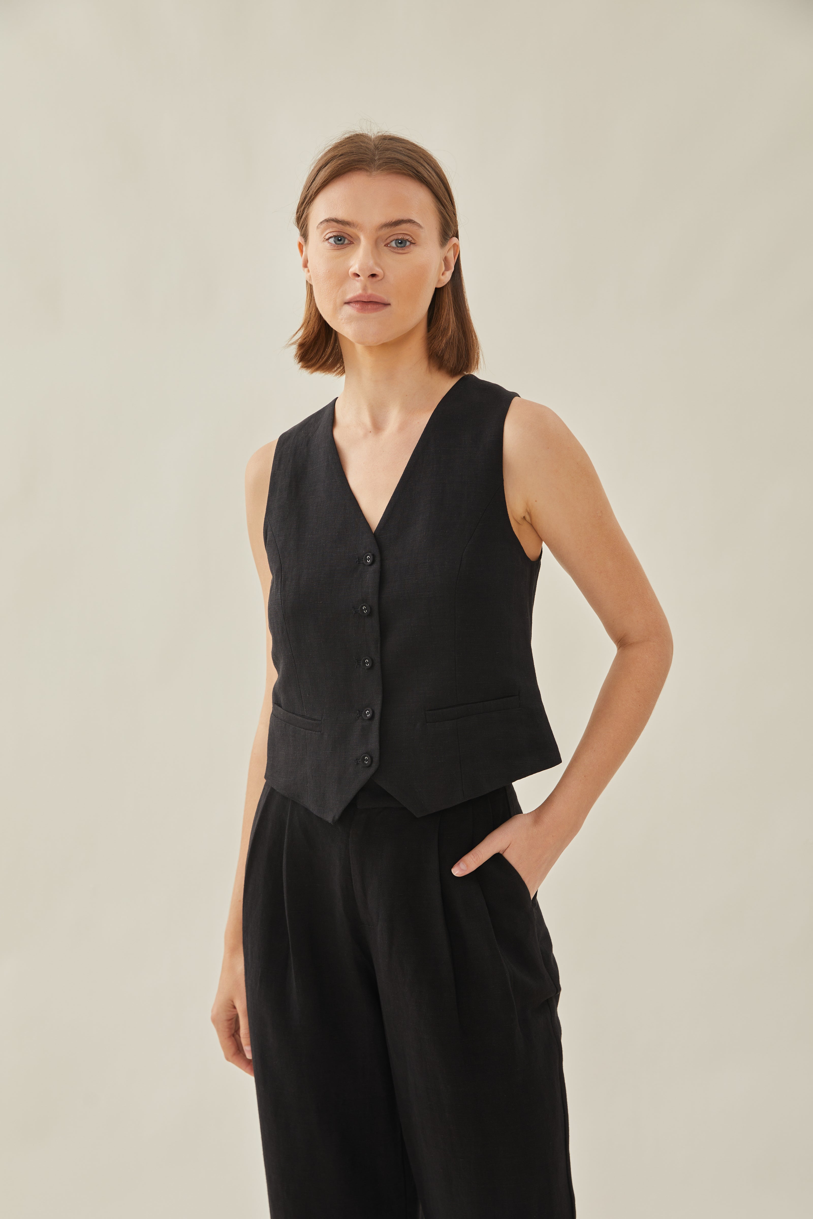 Linen Waistcoat in Black