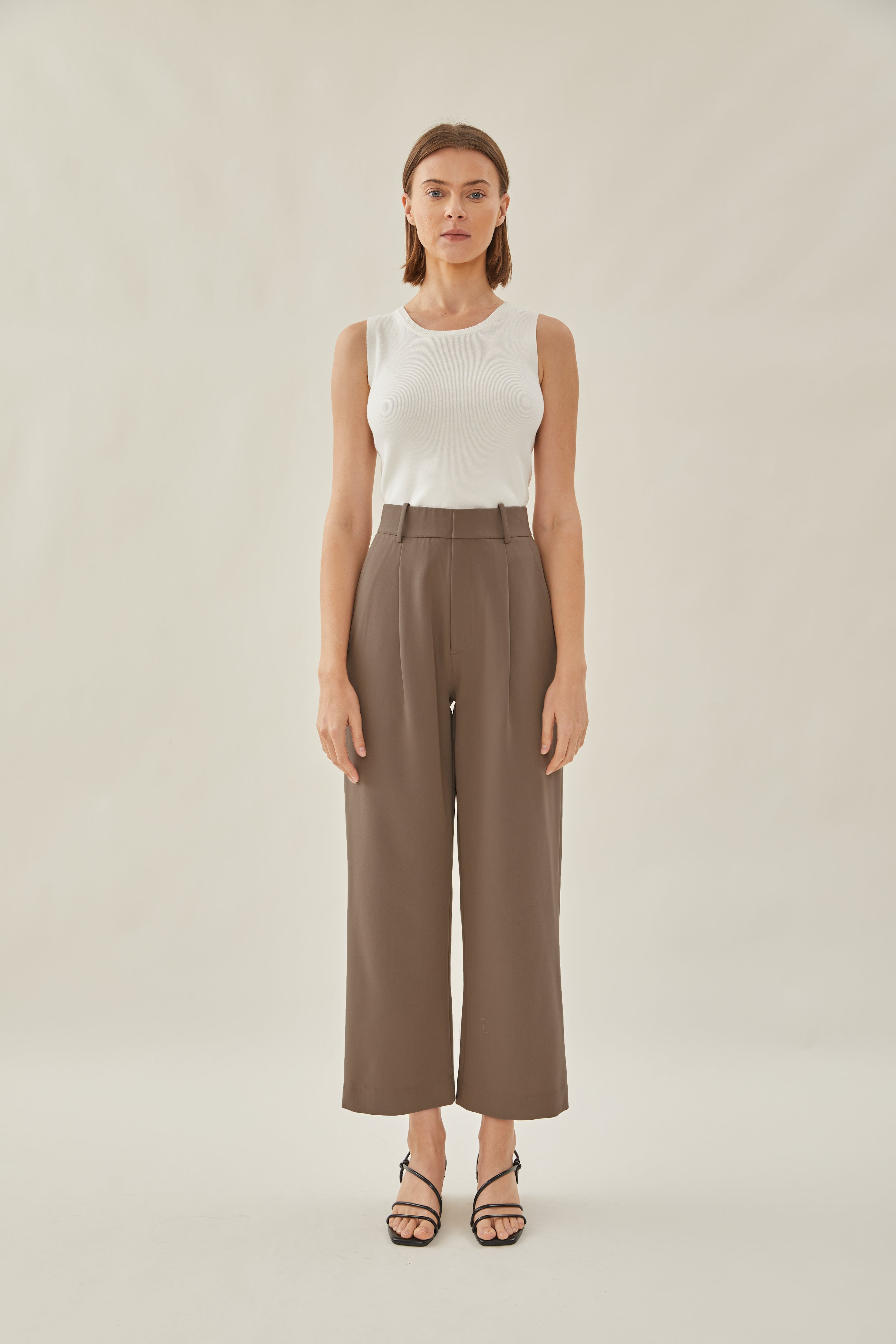 High Waisted Suit Trousers in Husk