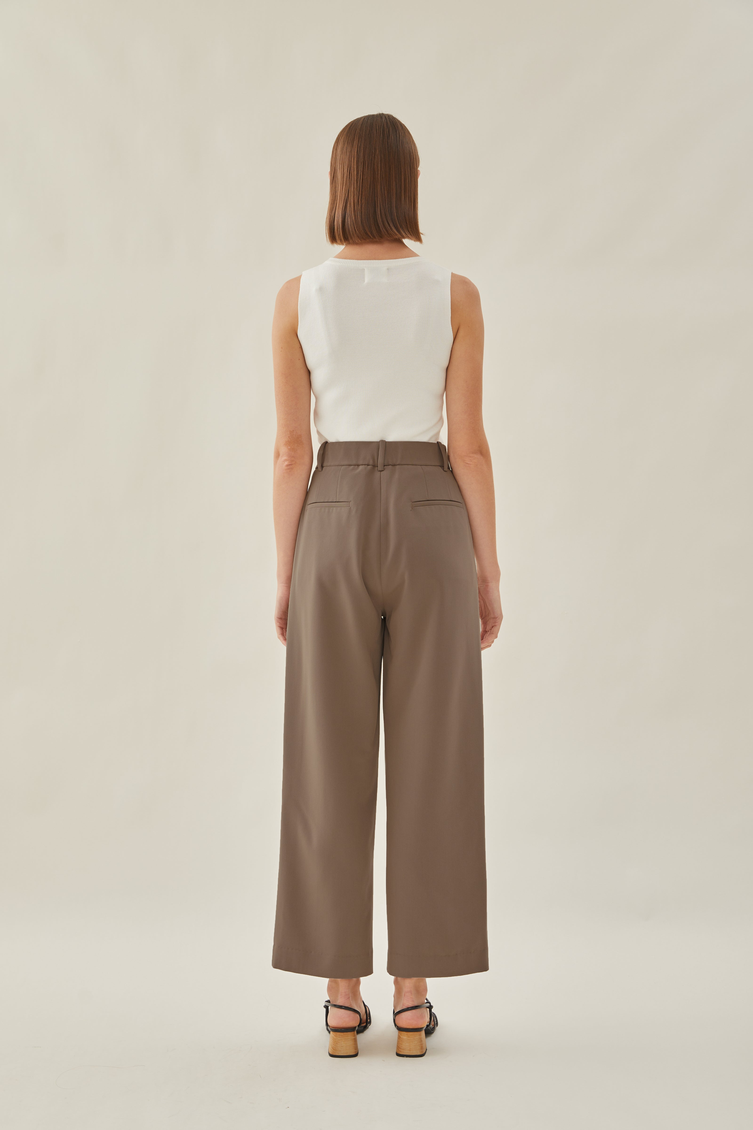 High Waisted Suit Trousers in Husk