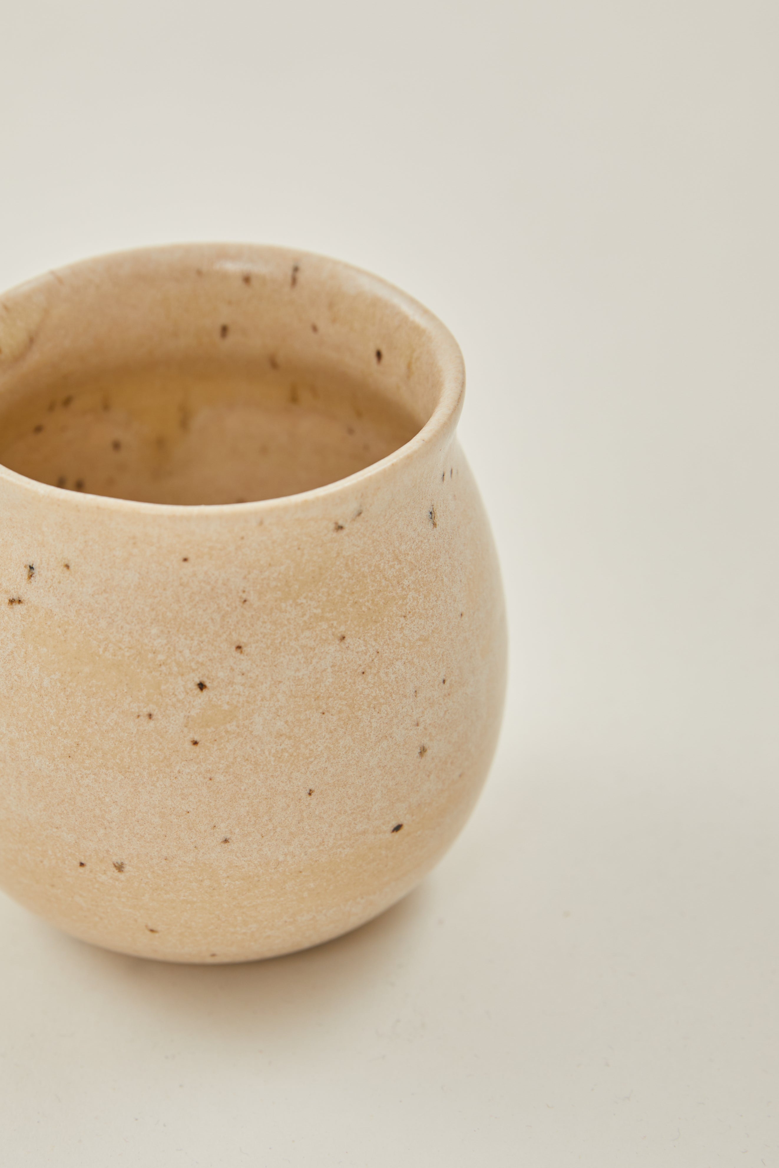 Bell-bottomed Cup with Organic Rim in Sandstone