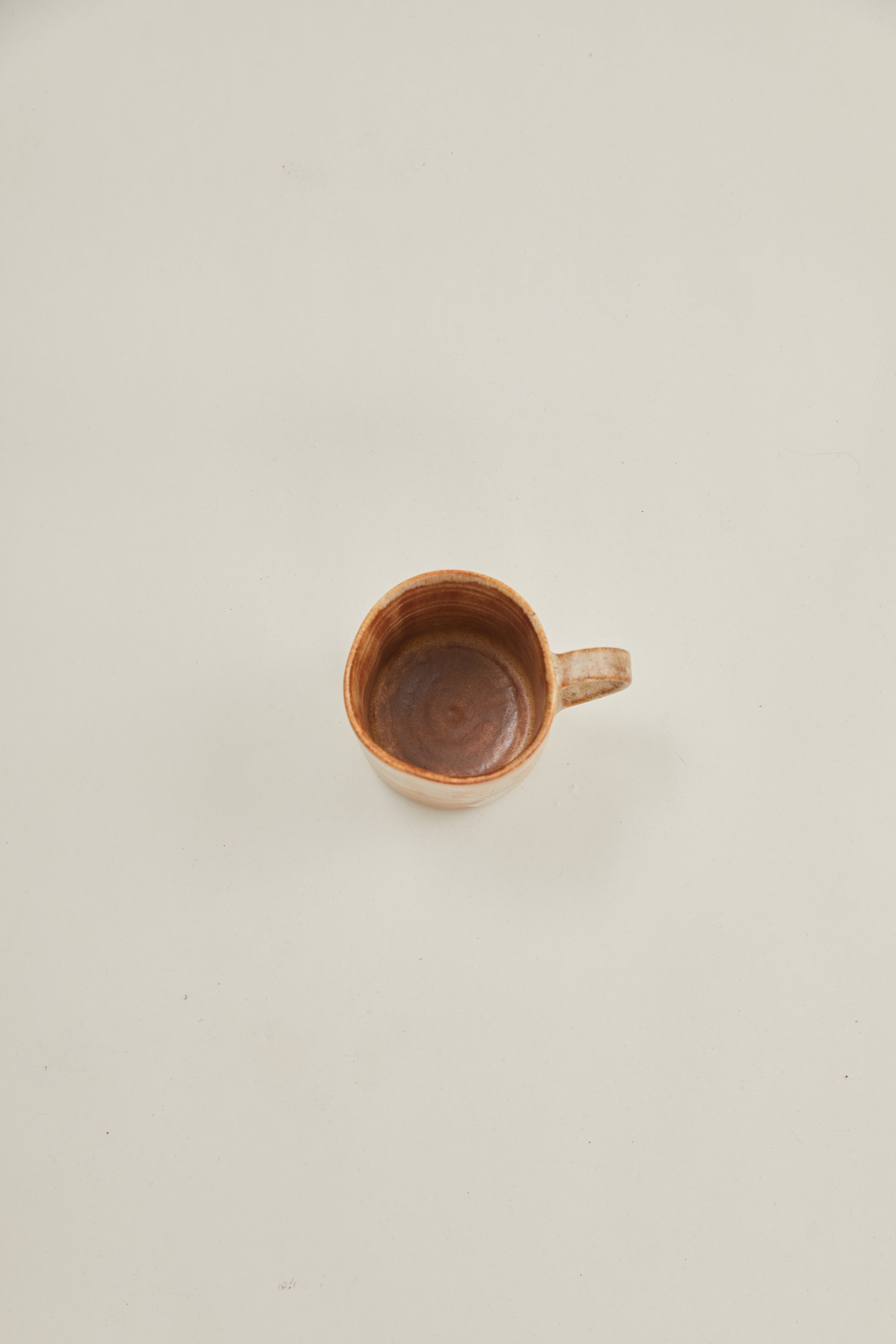 Mug with Organic Rim in Brownstone