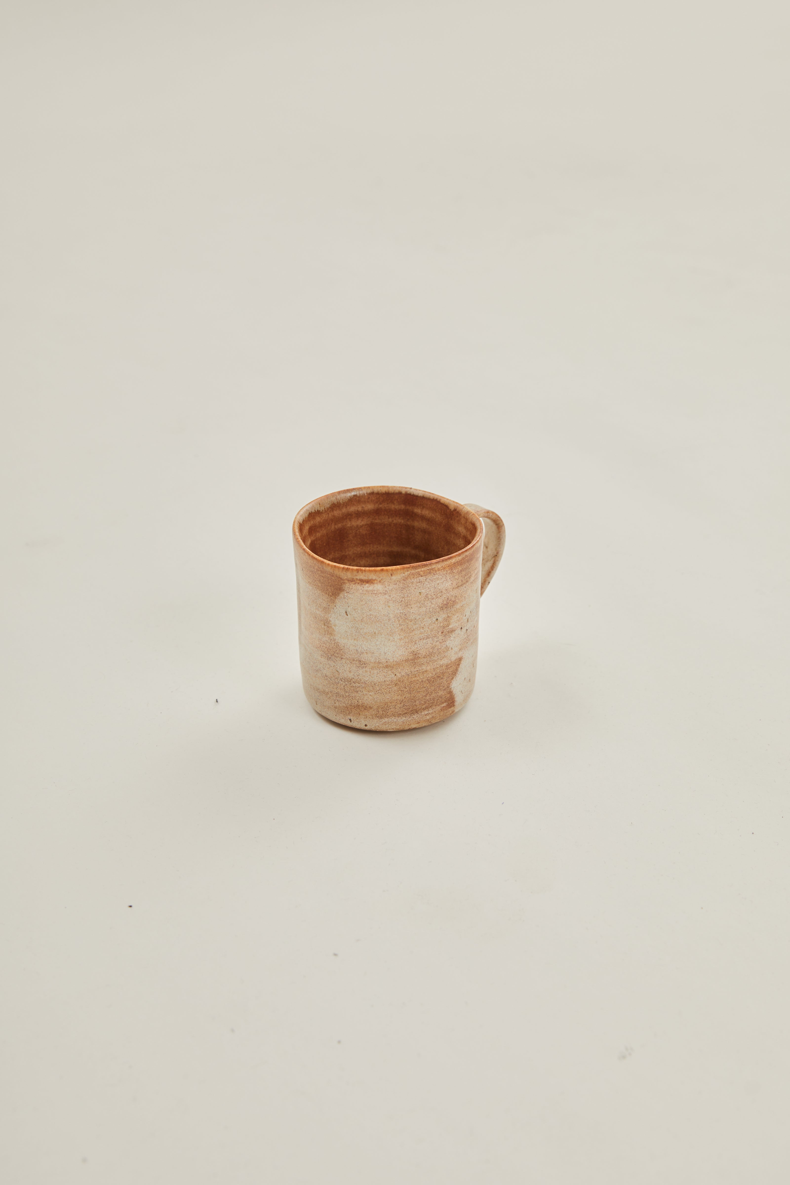 Mug with Organic Rim in Brownstone