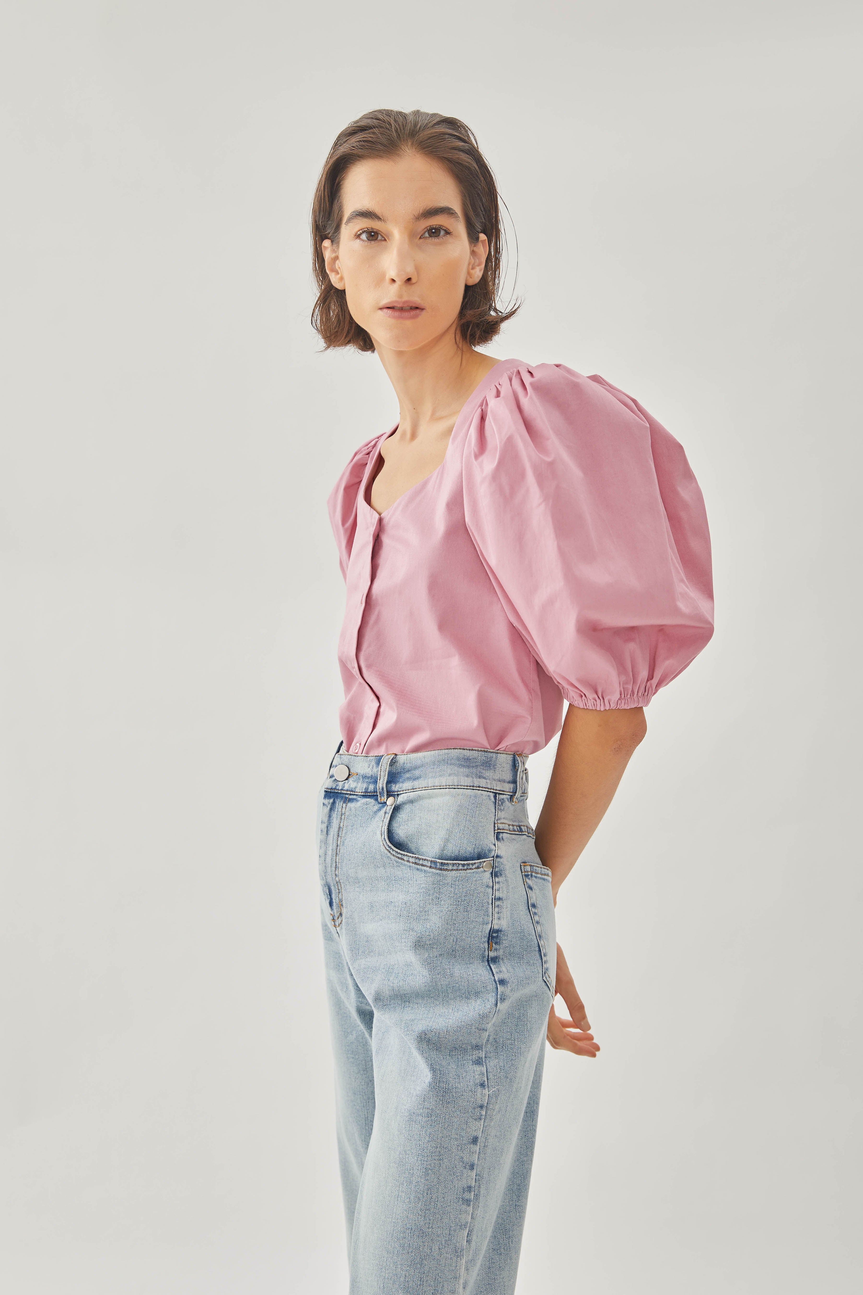 Cotton Puffed Sleeved Top in Hibiscus