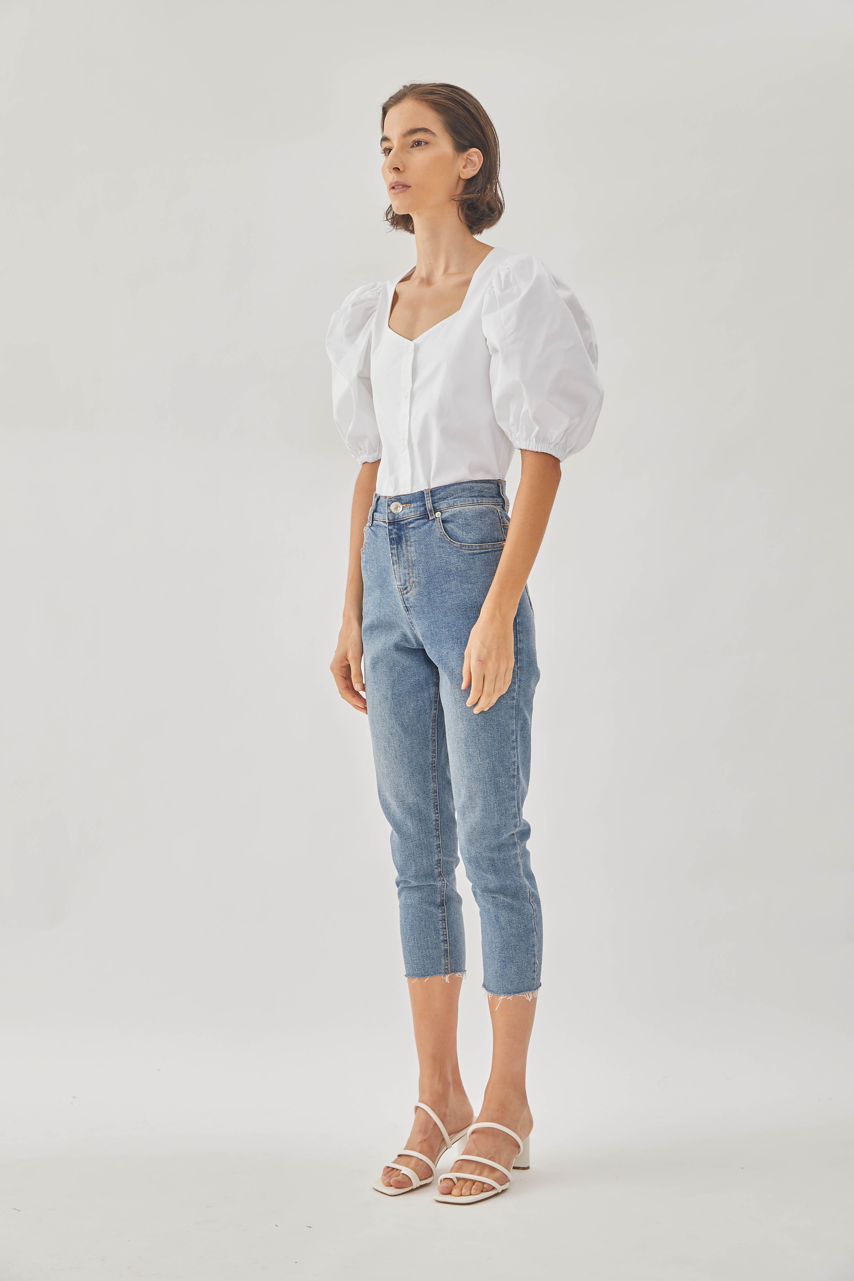Cotton Puffed Sleeved Top in White