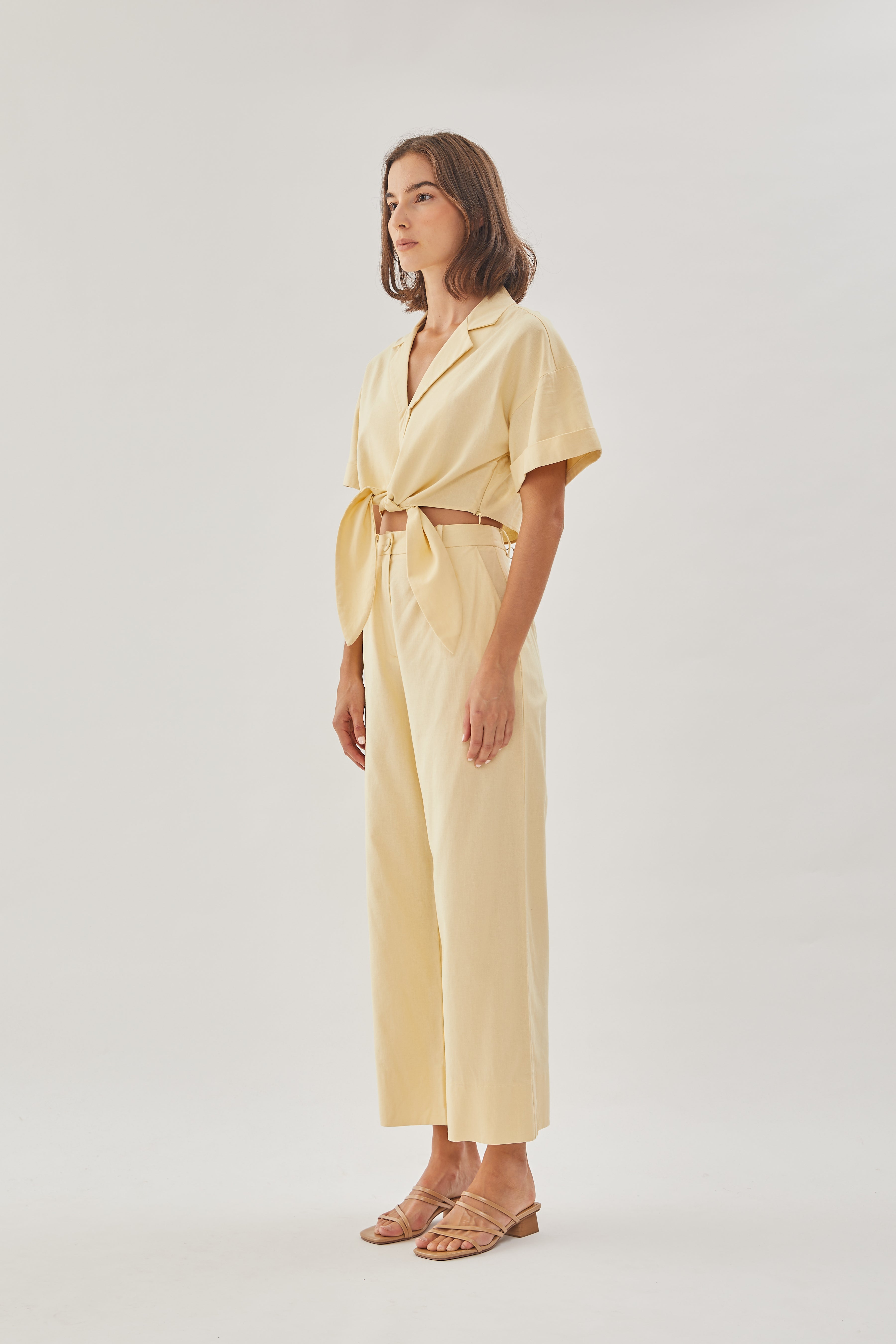 Linen Straight Pants in Soft Yellow