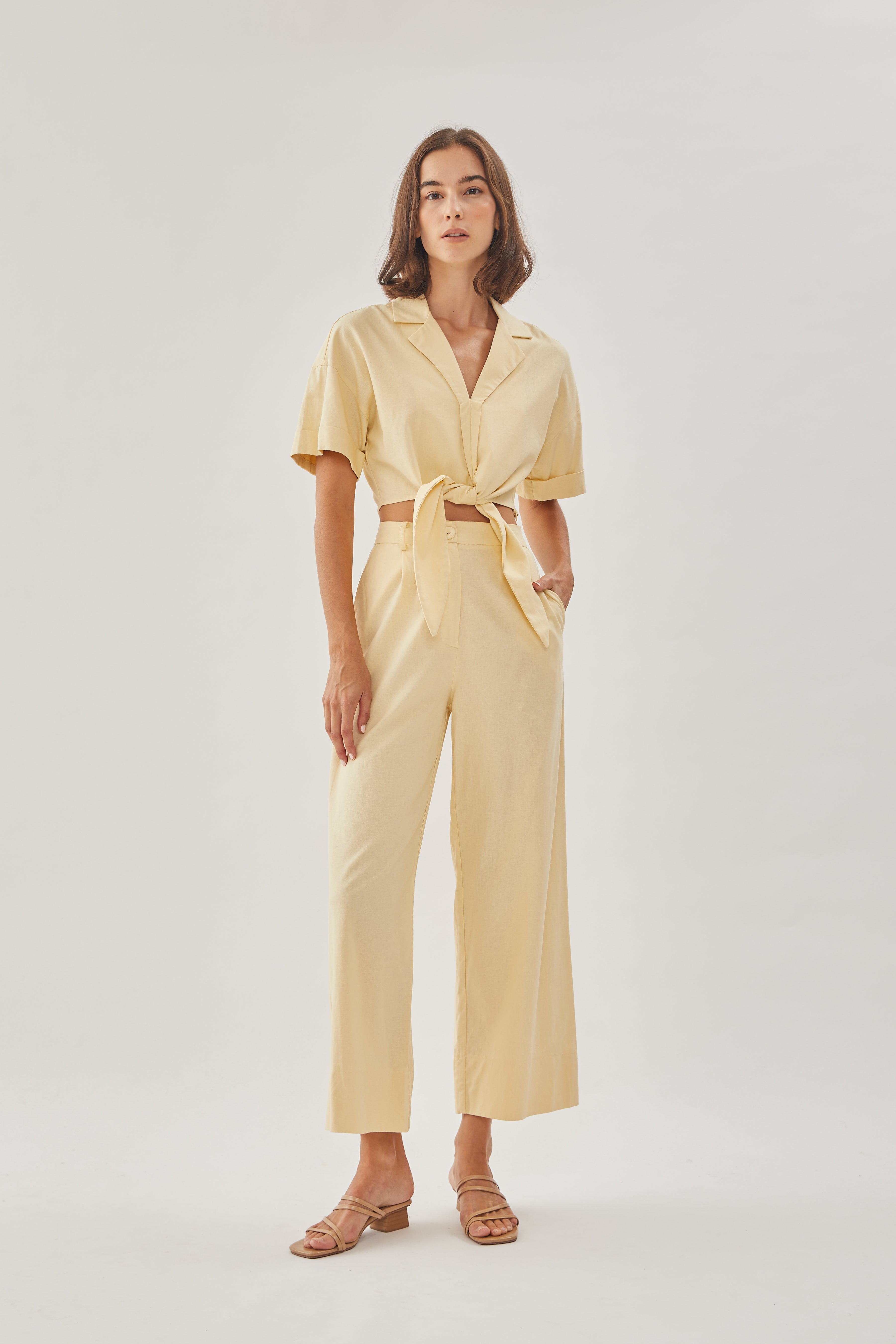 Linen Straight Pants in Soft Yellow