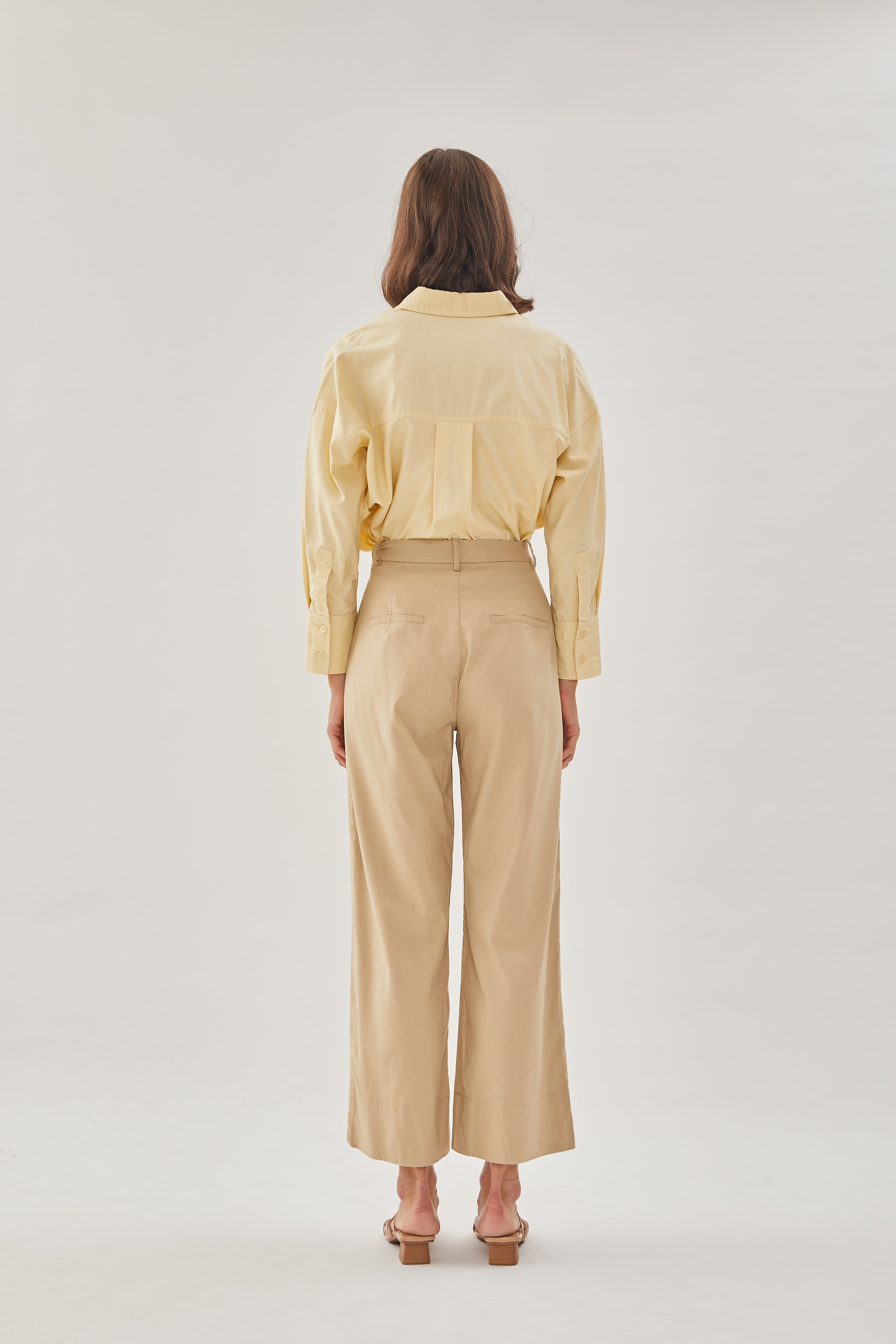 Linen Straight Pants in Sand