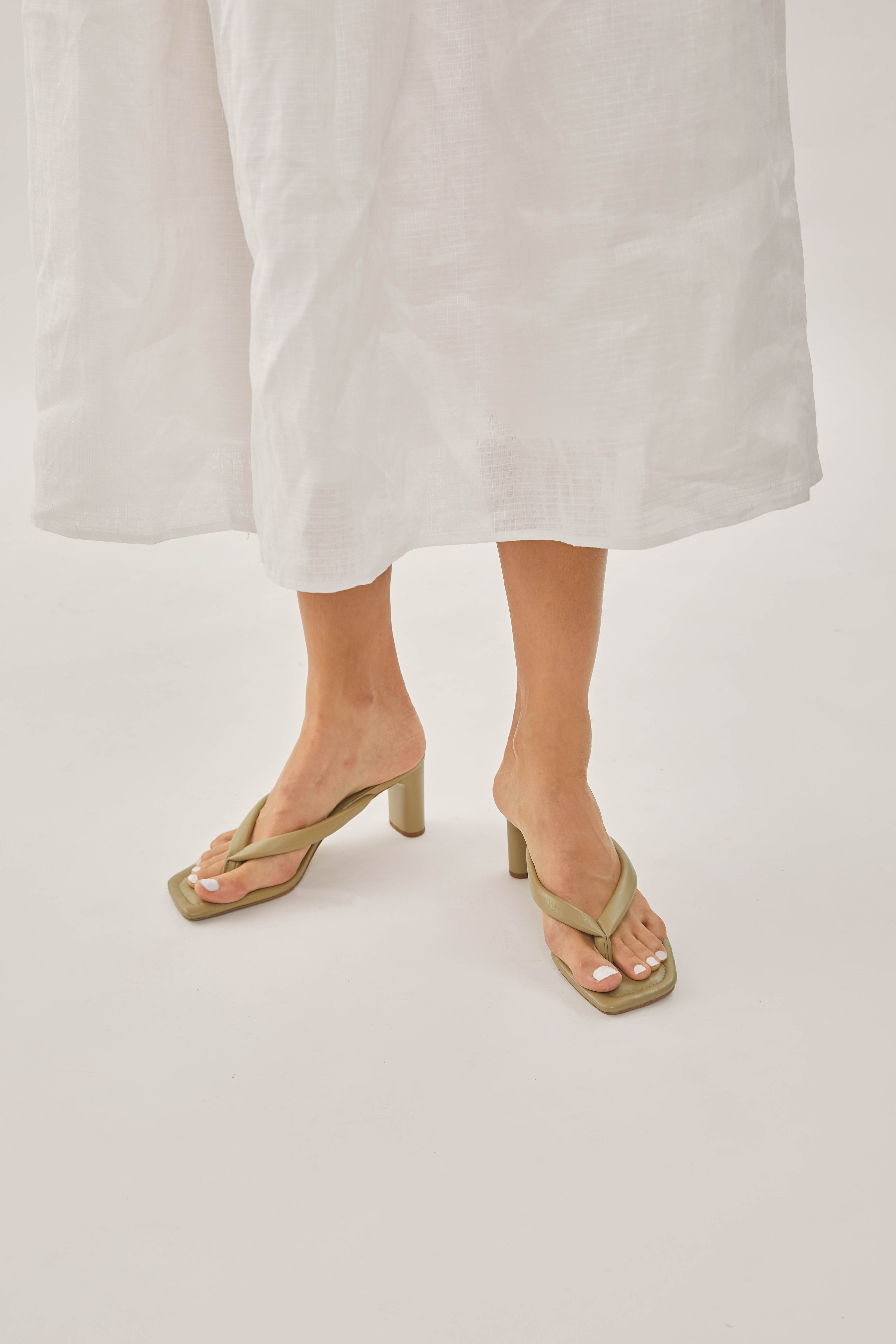 Mara Sandals in Sage