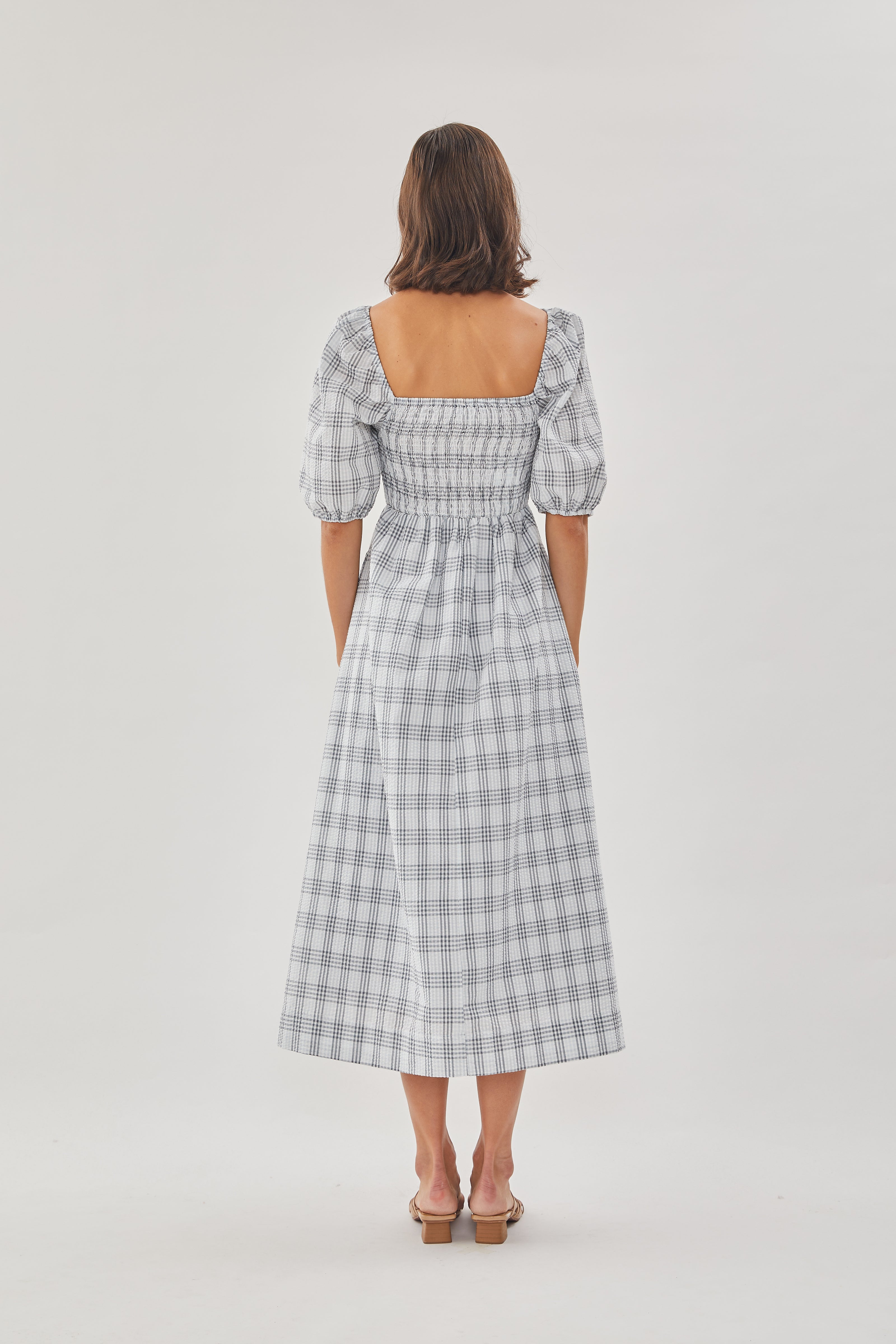 Seersucker Shirred Midi Dress in Mist