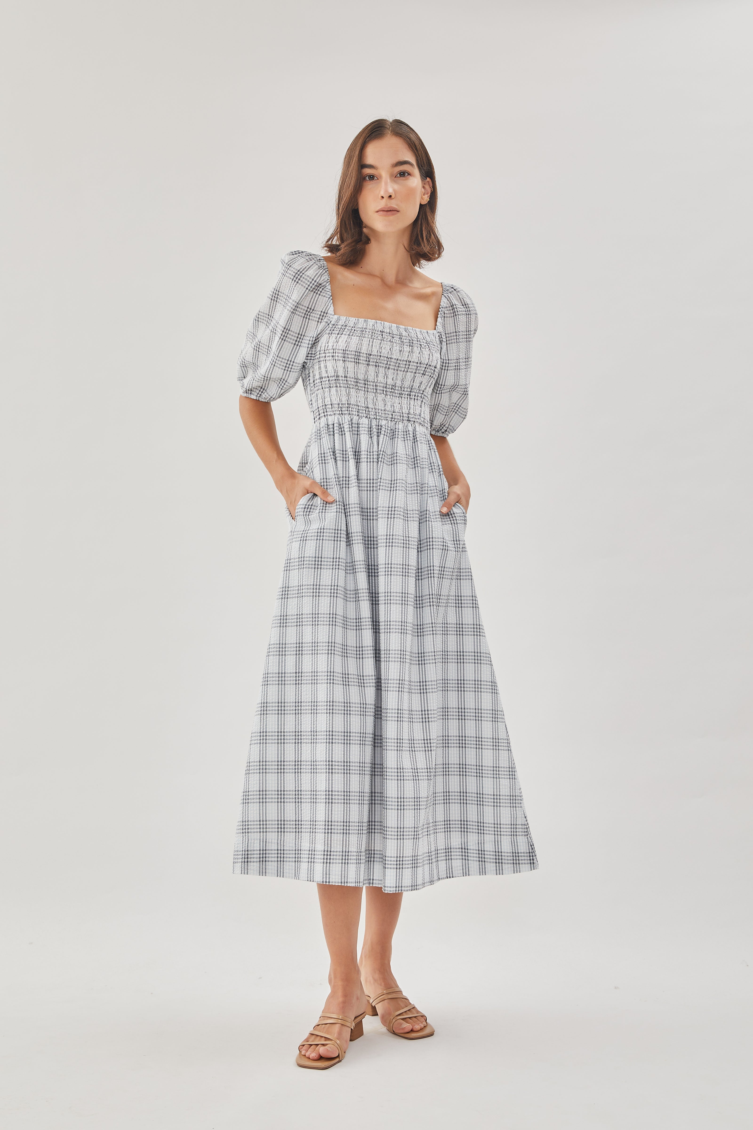 Seersucker Shirred Midi Dress in Mist