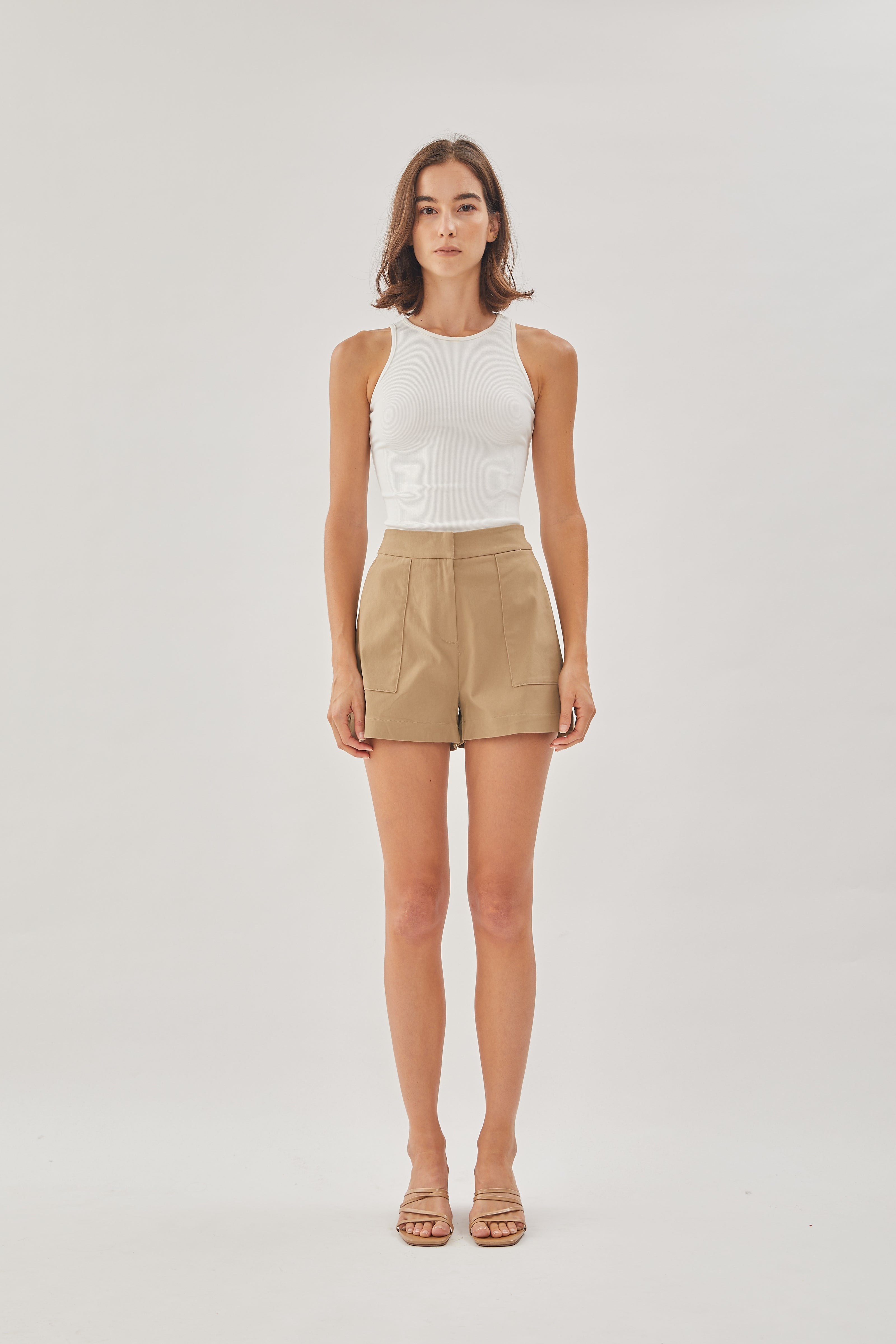 Box Shorts in Khaki
