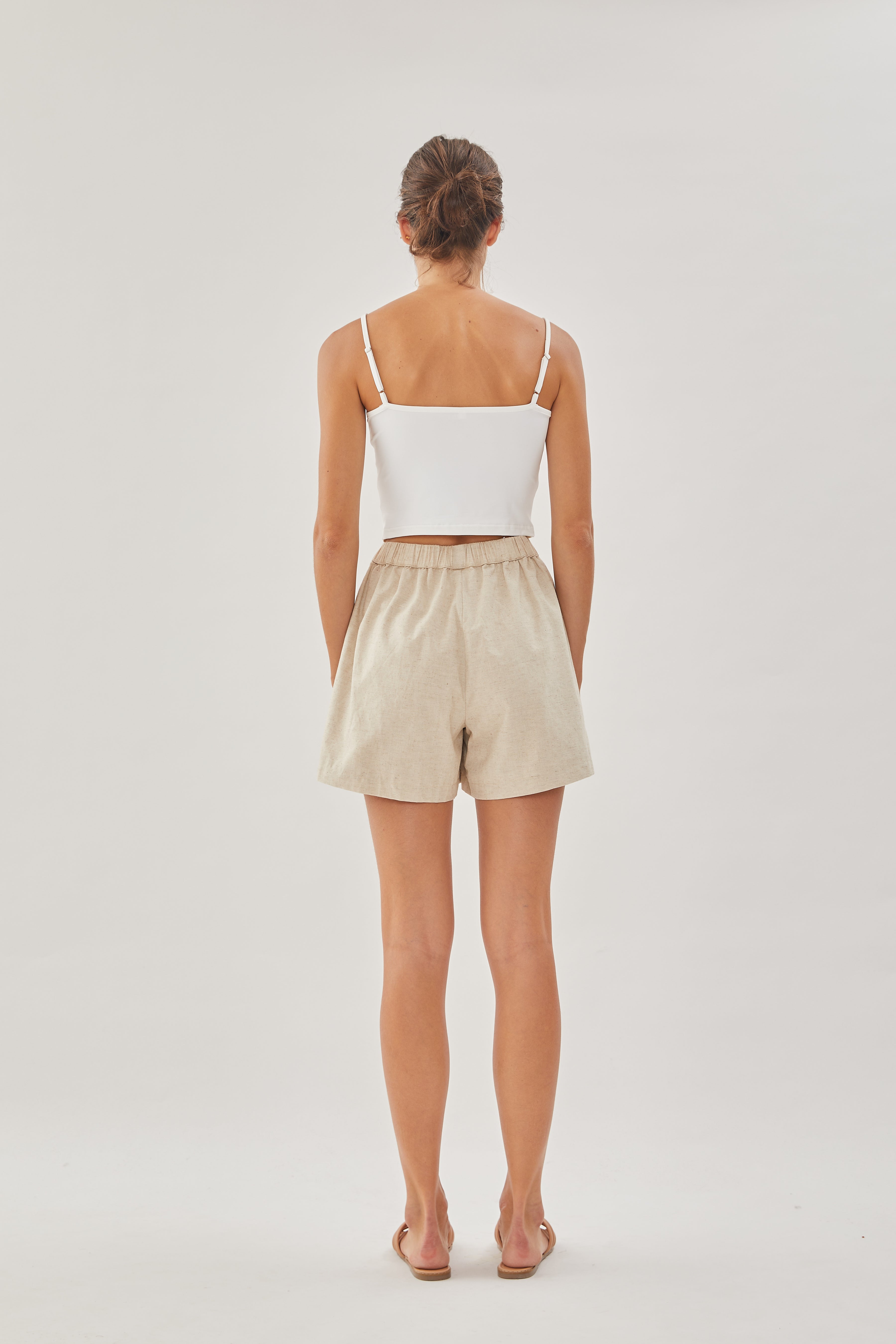 Linen Relaxed Shorts in Natural