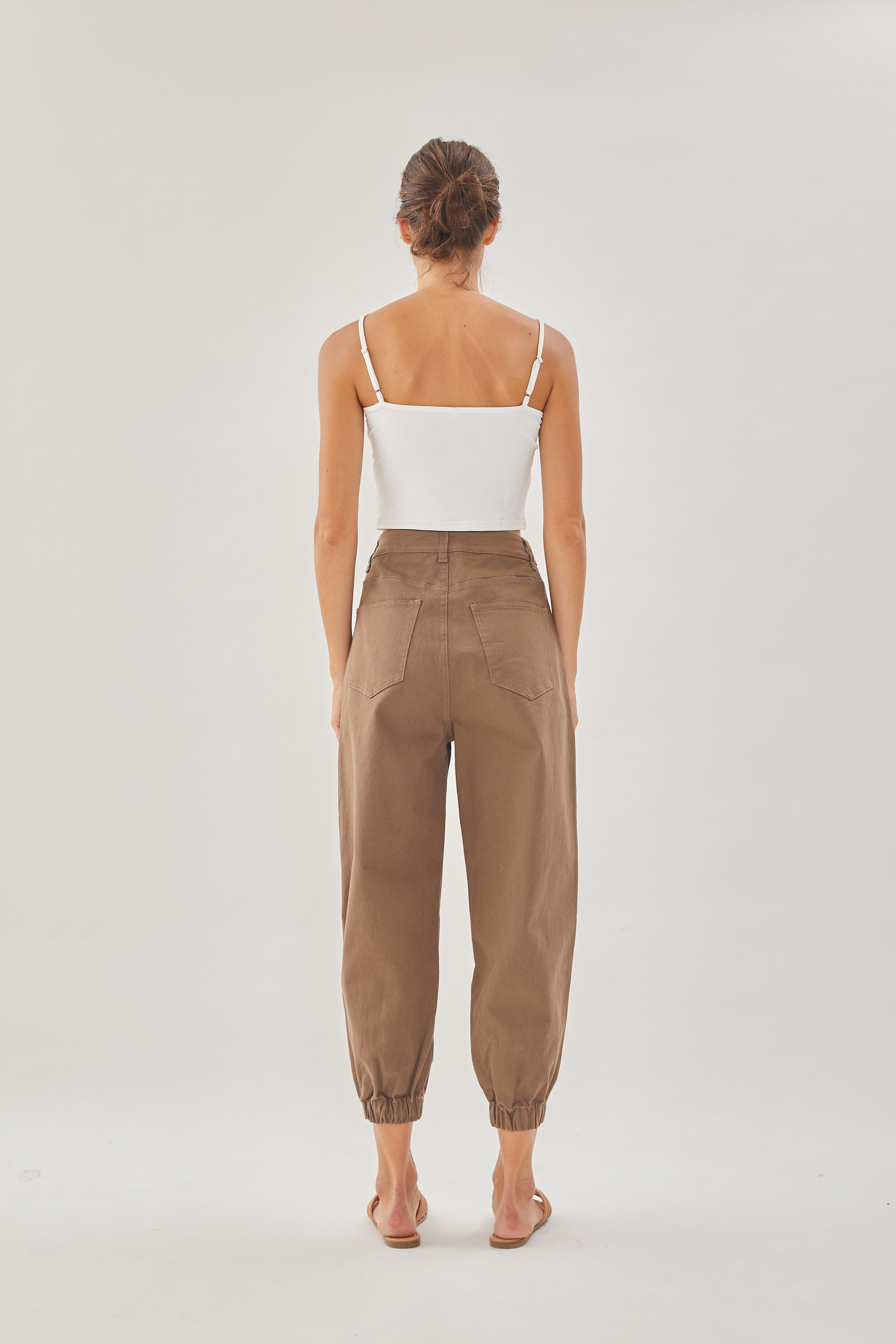 Lounge Cropped High-Rise Jeans in Brown