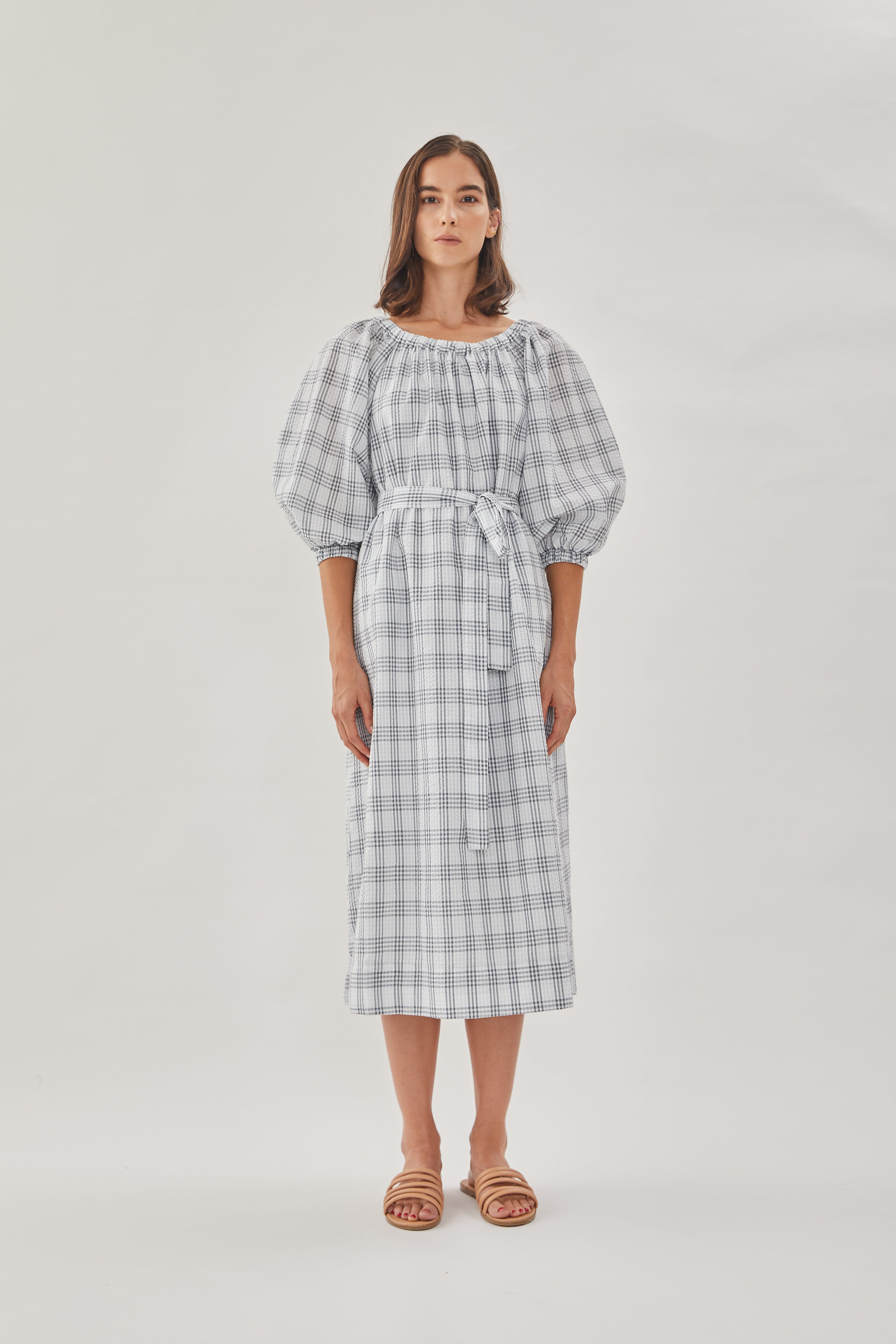 Seersucker Gathered Midi Dress in Mist