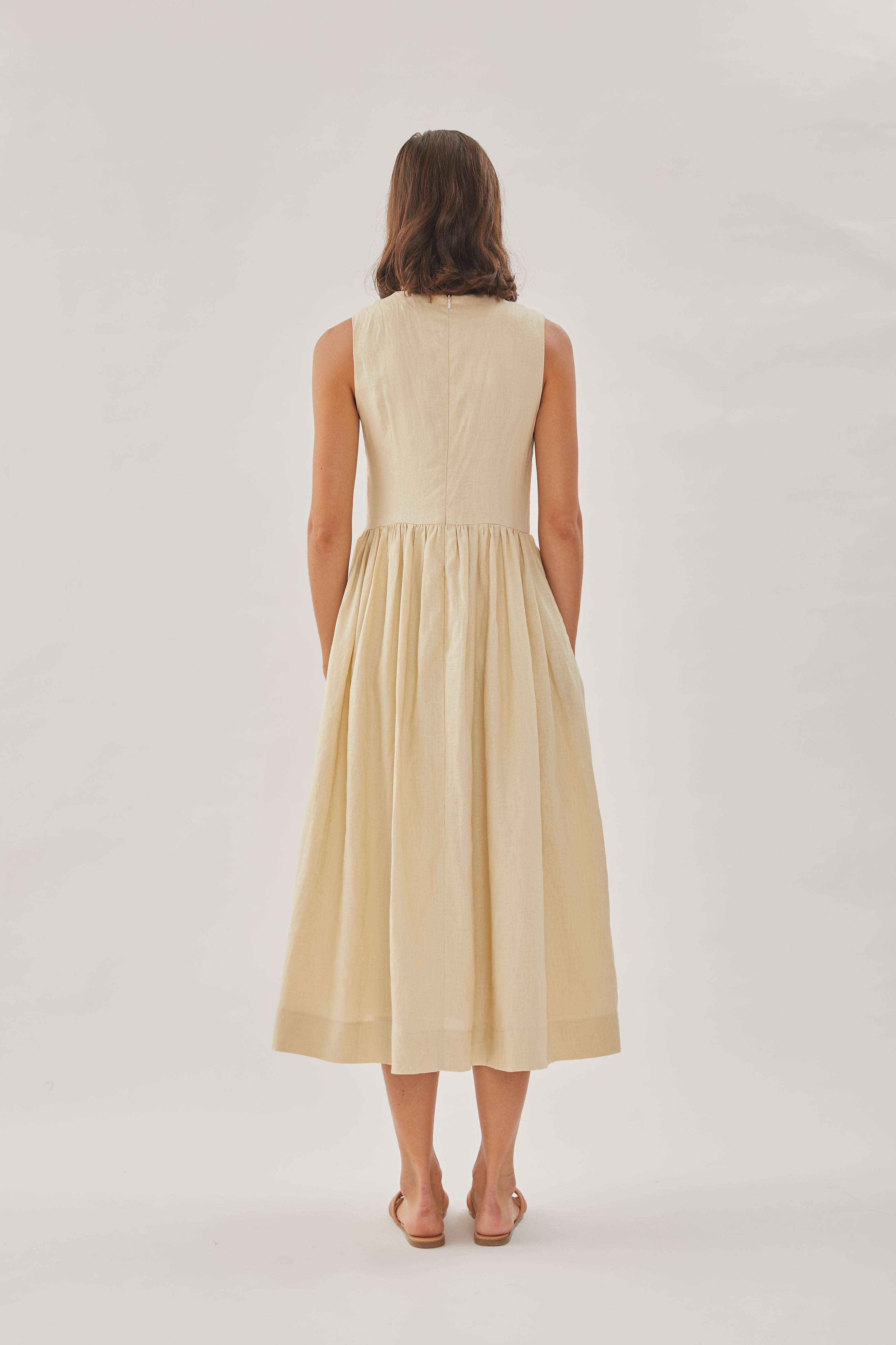 Linen Sleeveless Gathered Dress in Sand