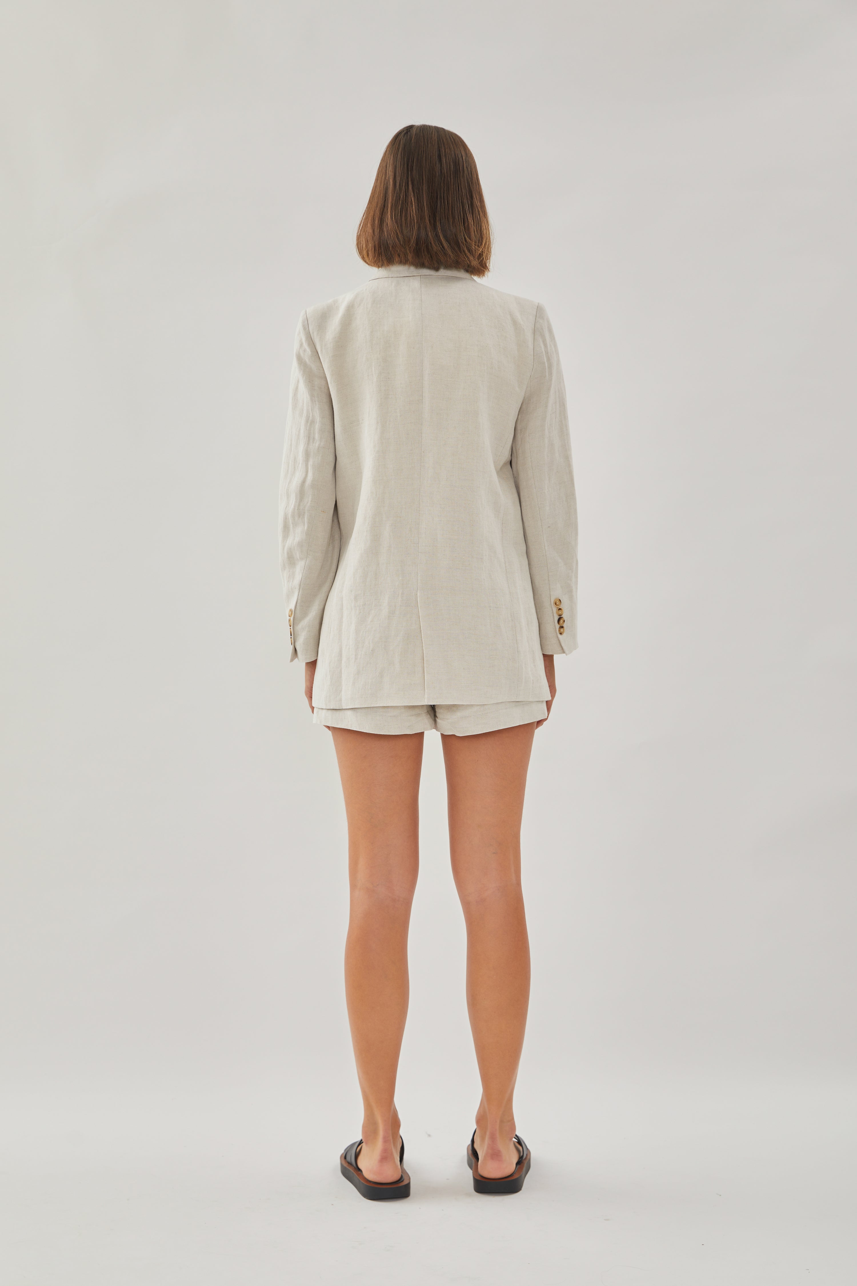 Oversized Linen Blazer in Natural