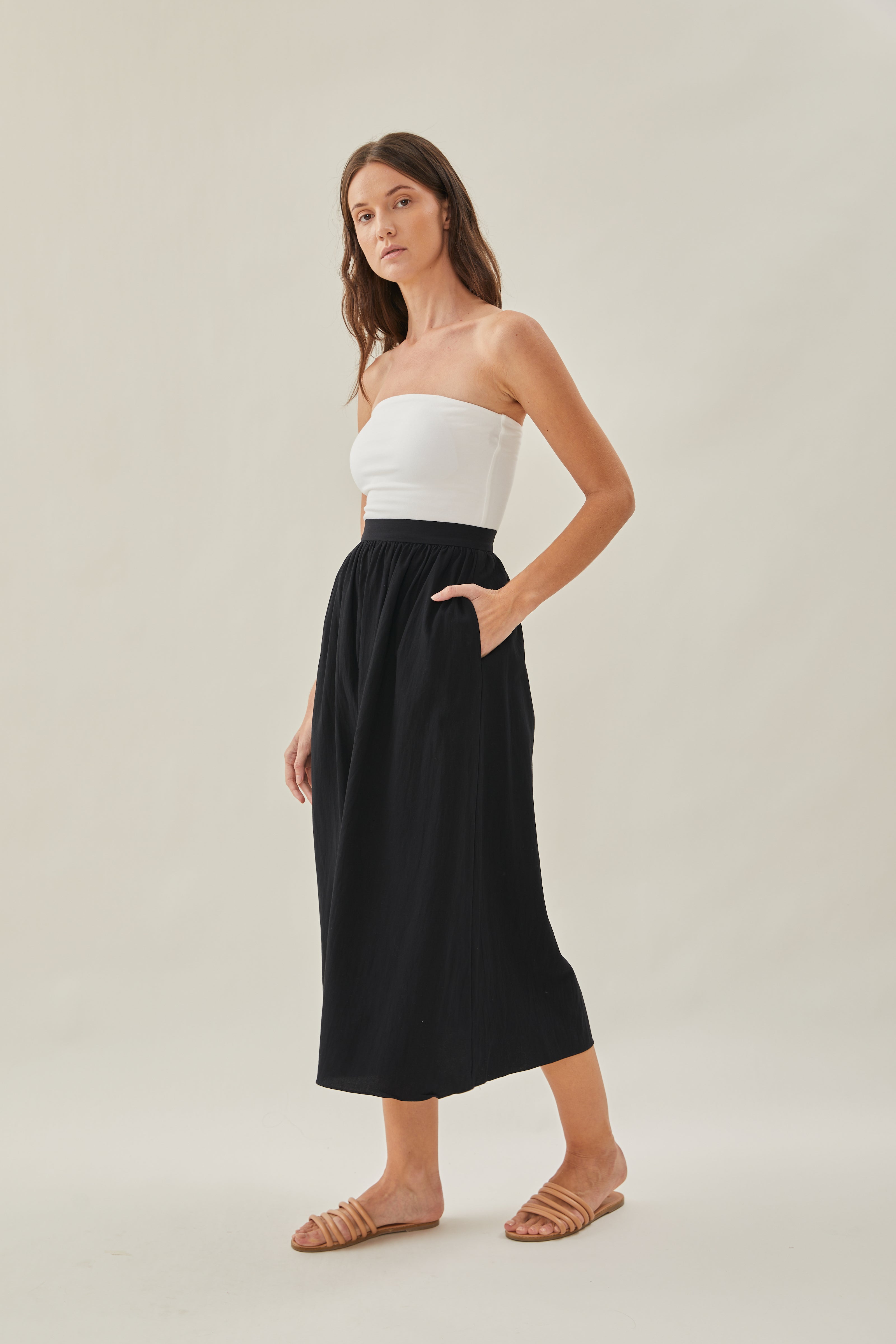 Cotton Gathered Midi Skirt in Black