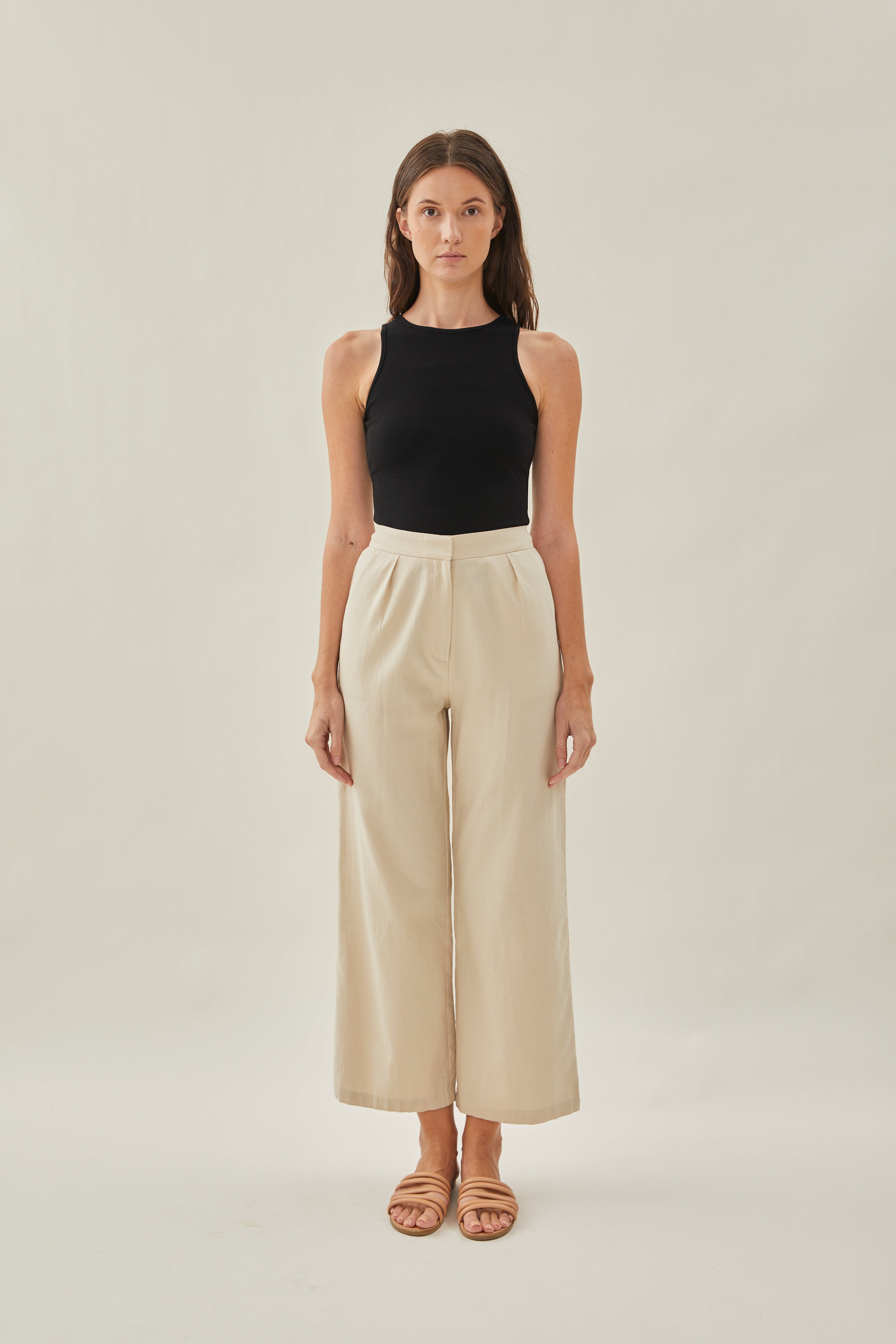 Cotton Pleated Trouser in Oat