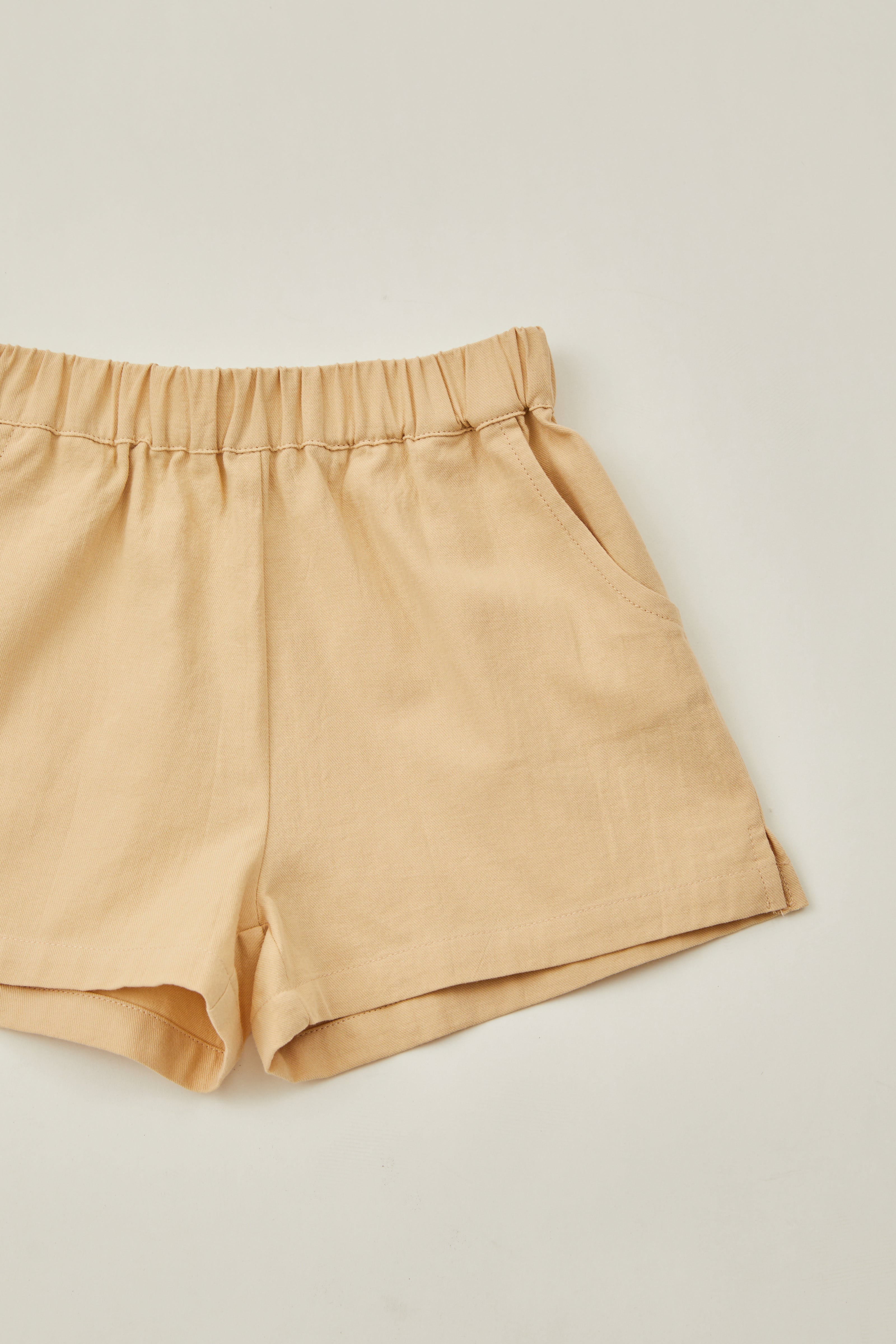 Mini Relaxed Shorts in Mellow