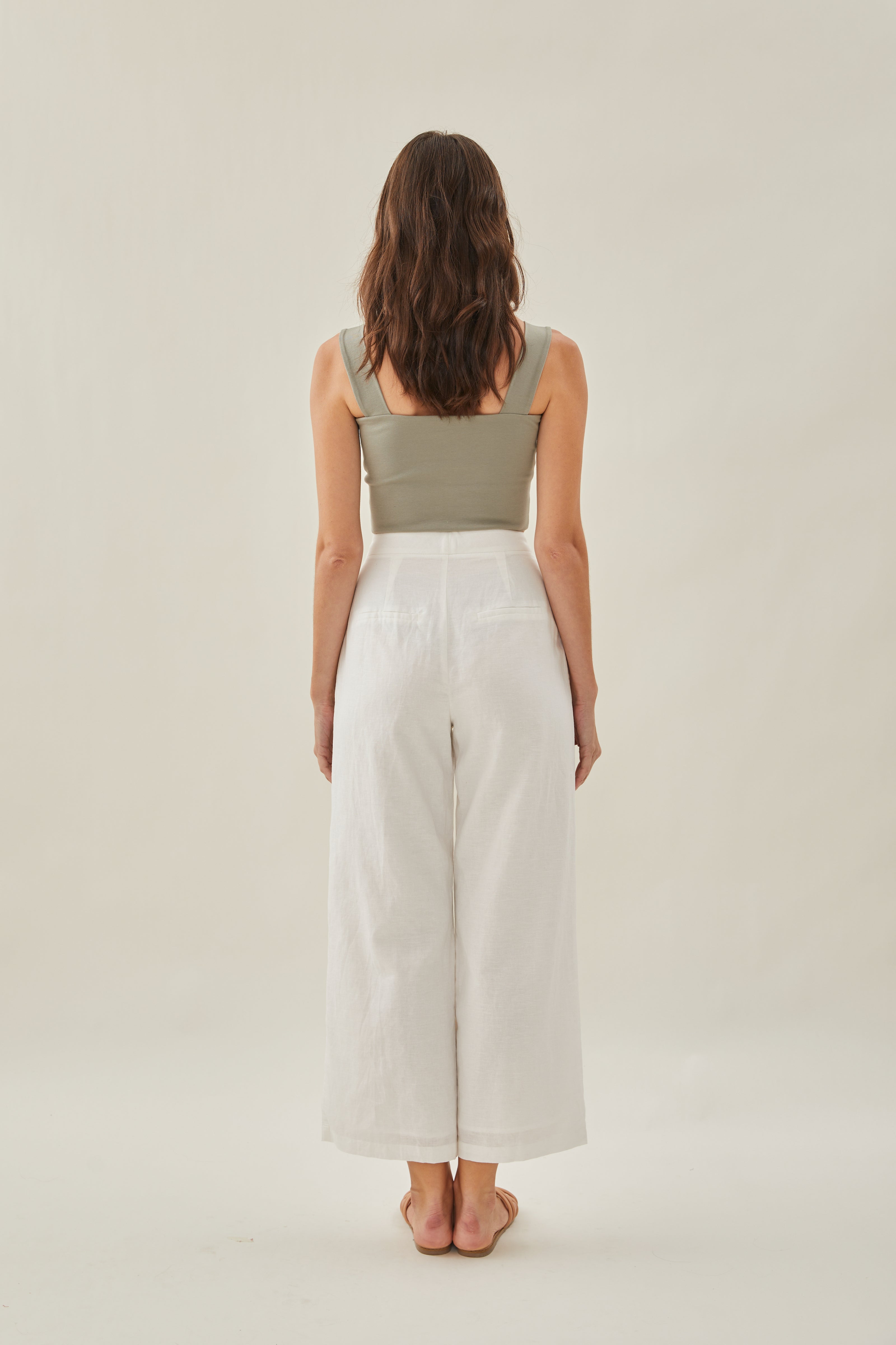 Classic Straight Neck Tank Top in Lush