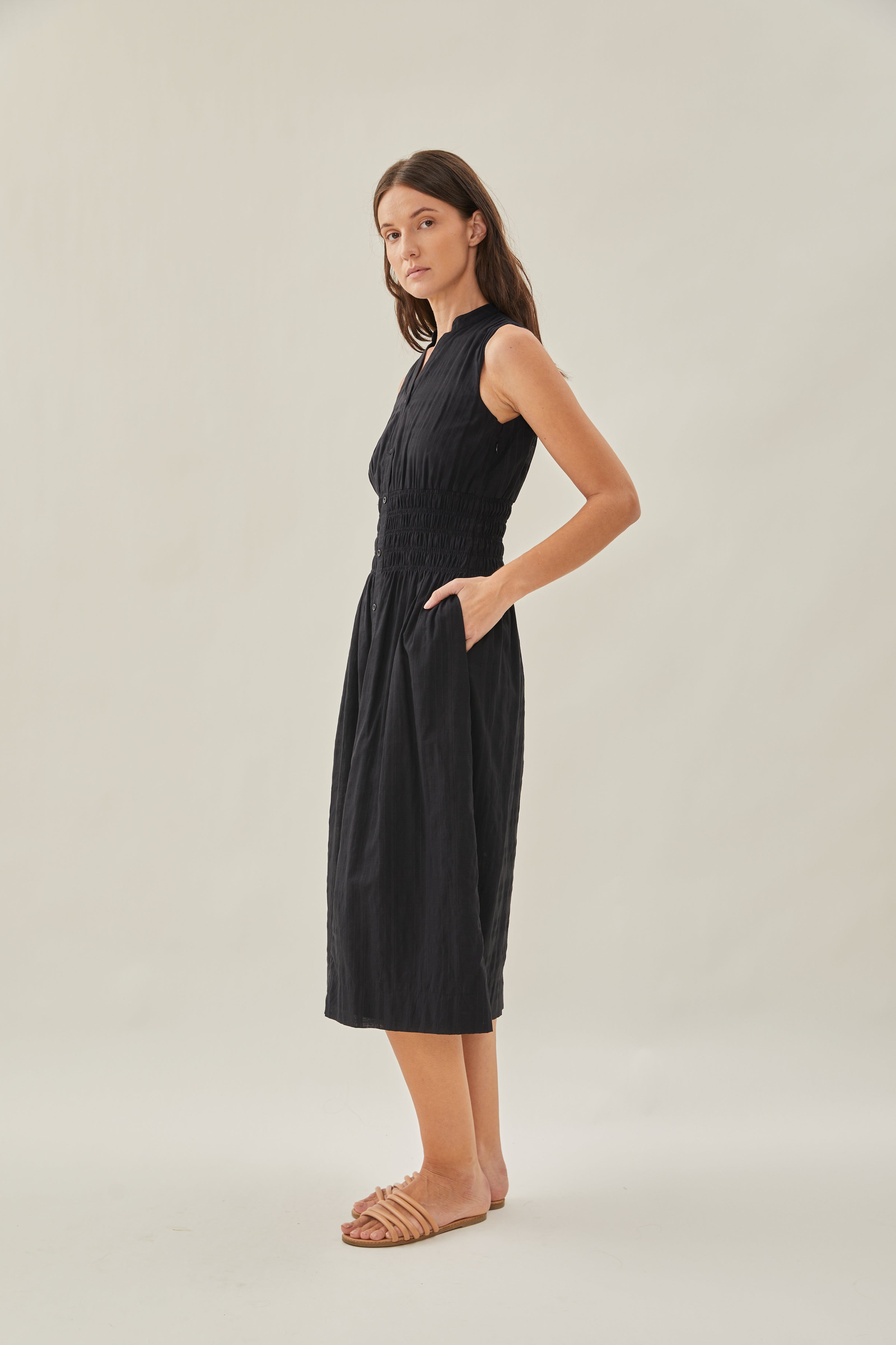 Buttoned-down Shirred Midi Dress in Black