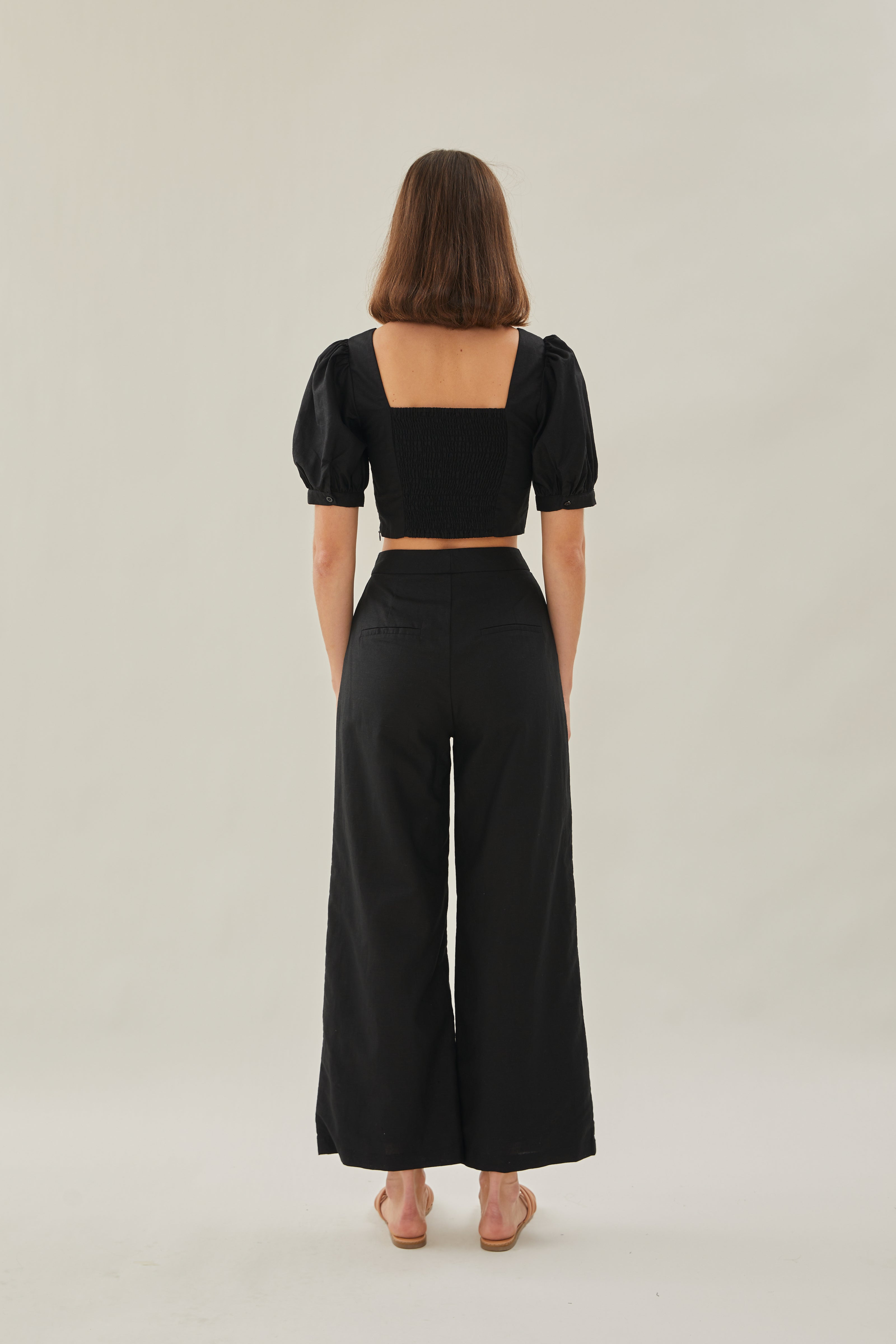 Wide Legged Trousers in Black