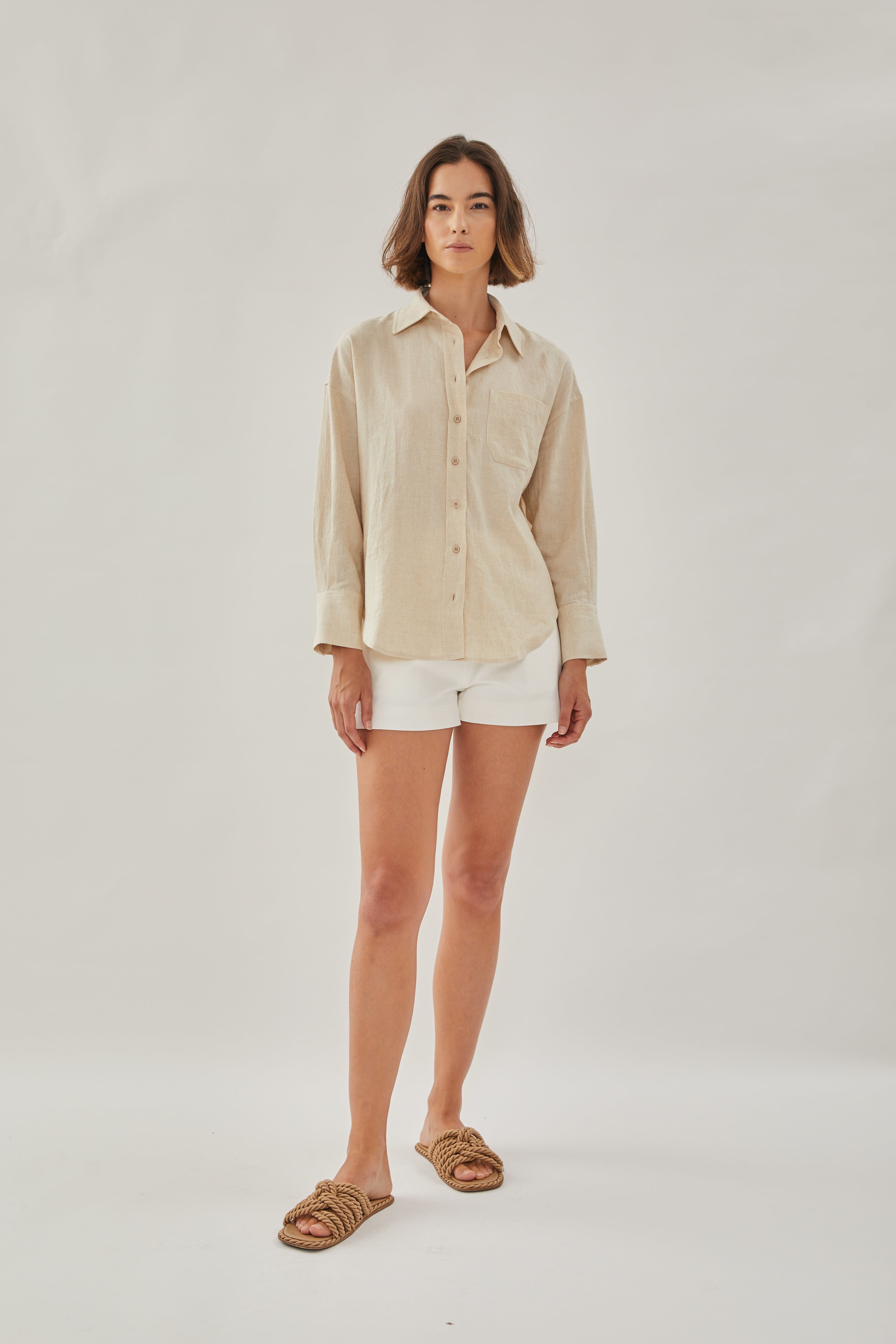 Classic Linen Shirt in Natural