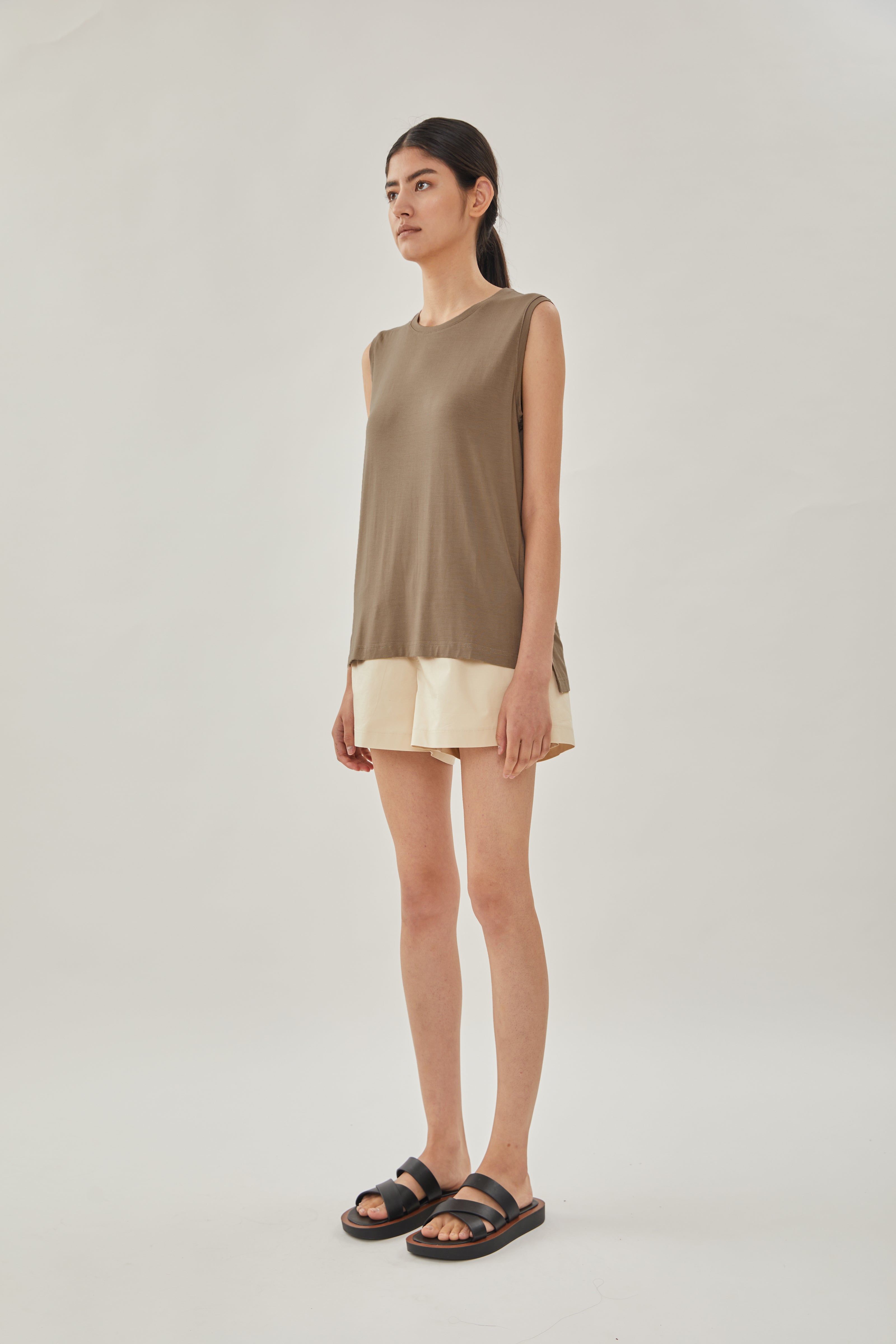 STUDIOS Sleeveless Tee in Stone