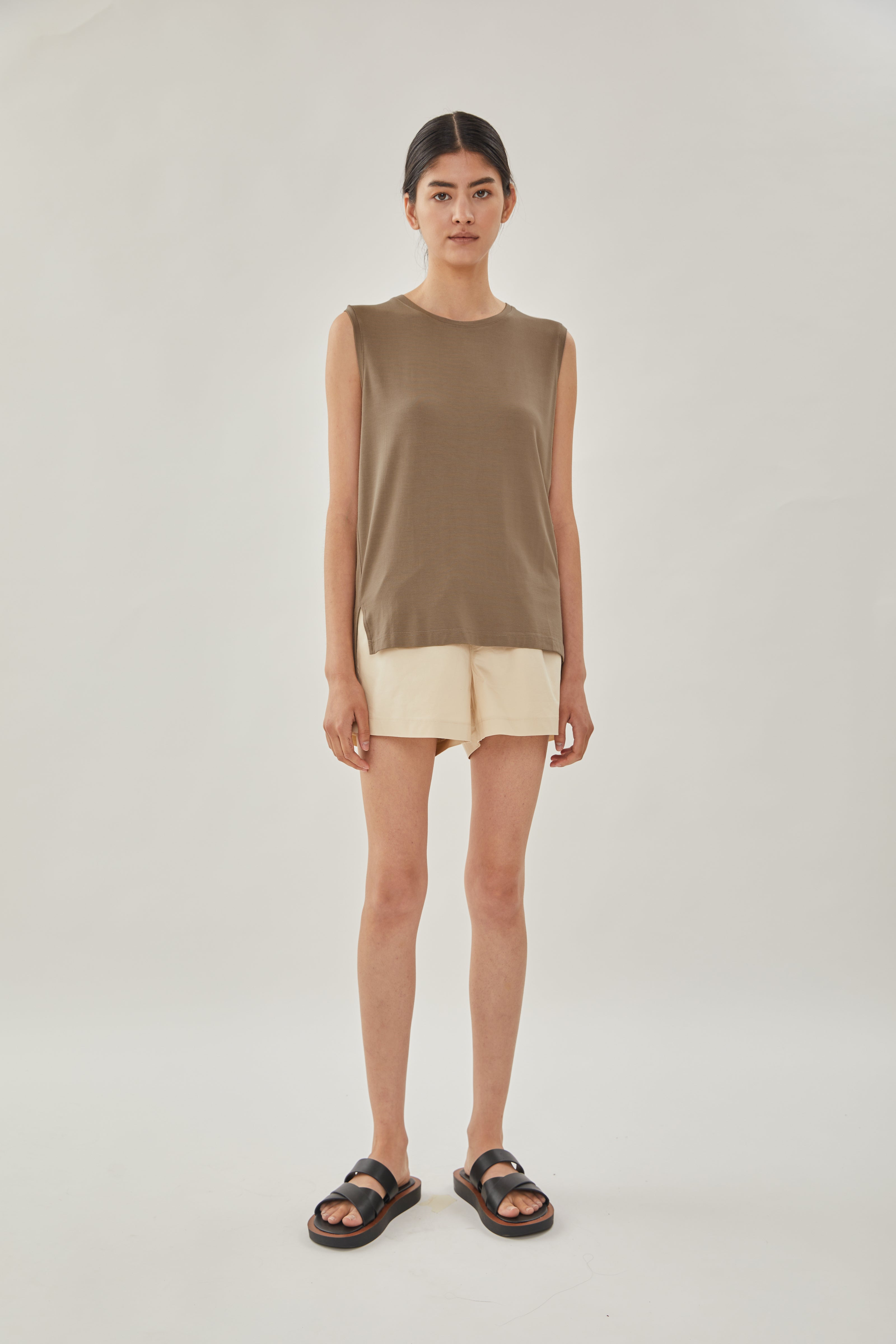 STUDIOS Sleeveless Tee in Stone