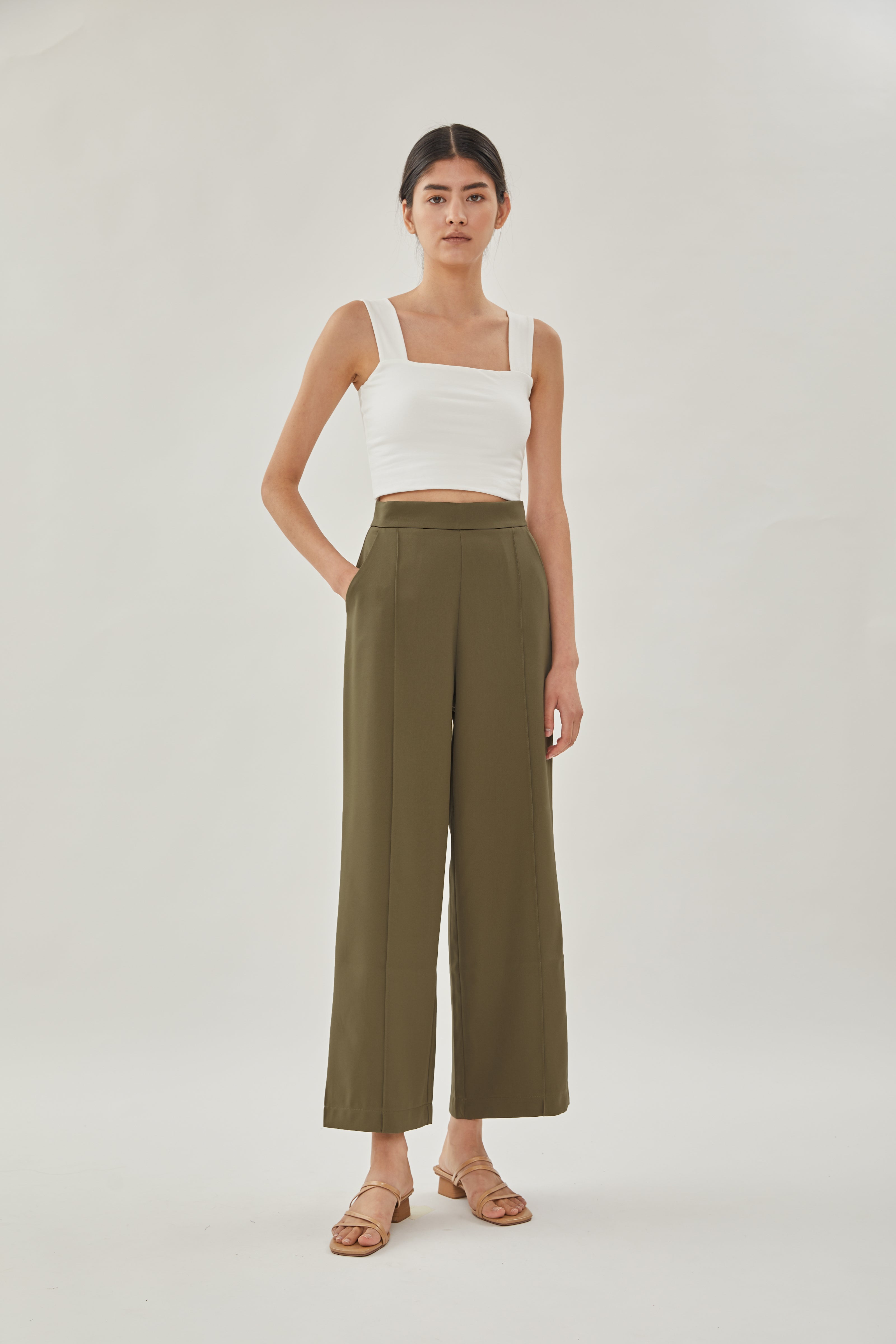 High Waisted Wide Legged Trousers w Foldlines In Olive