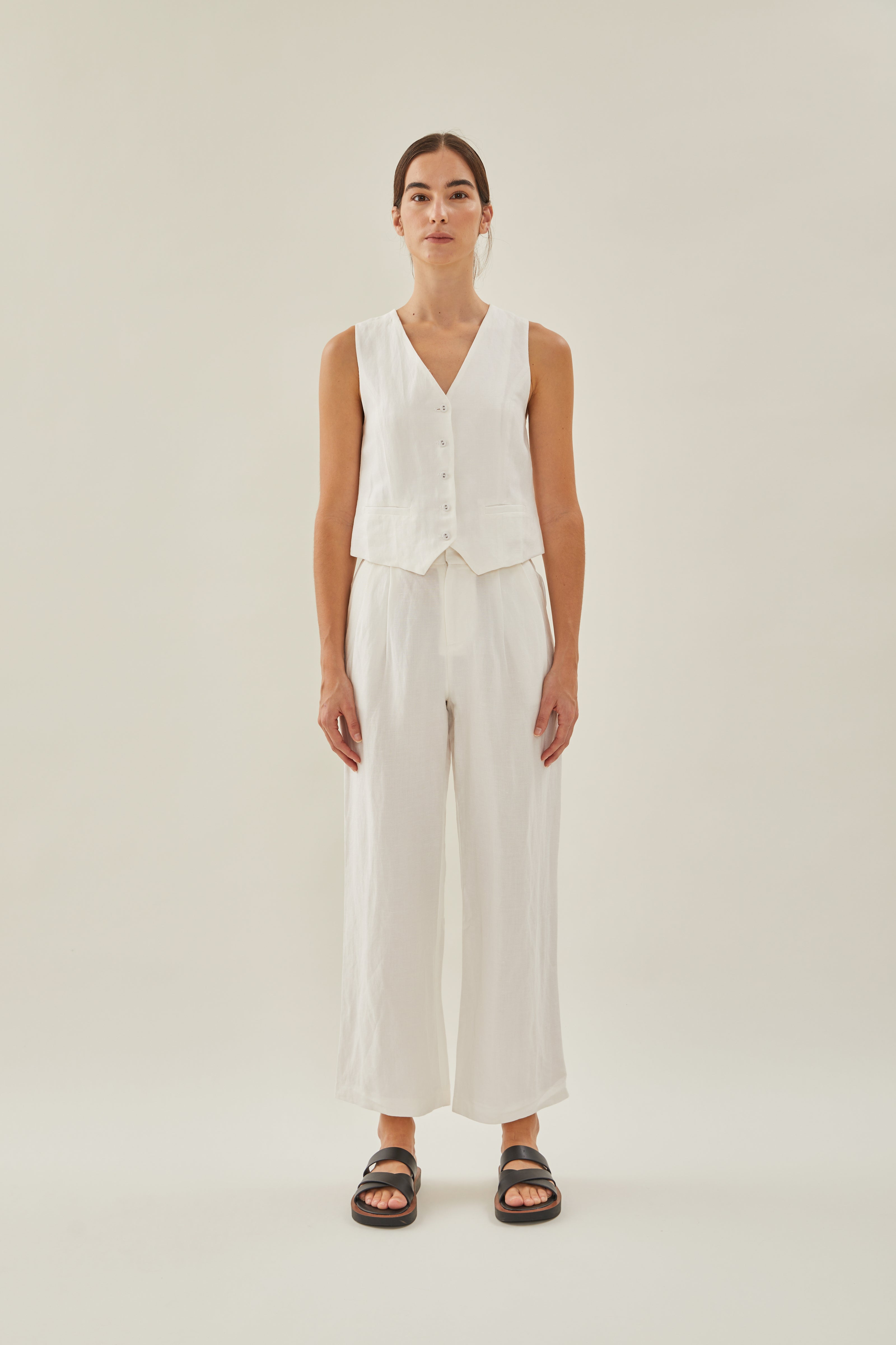 Linen Waistcoat in White