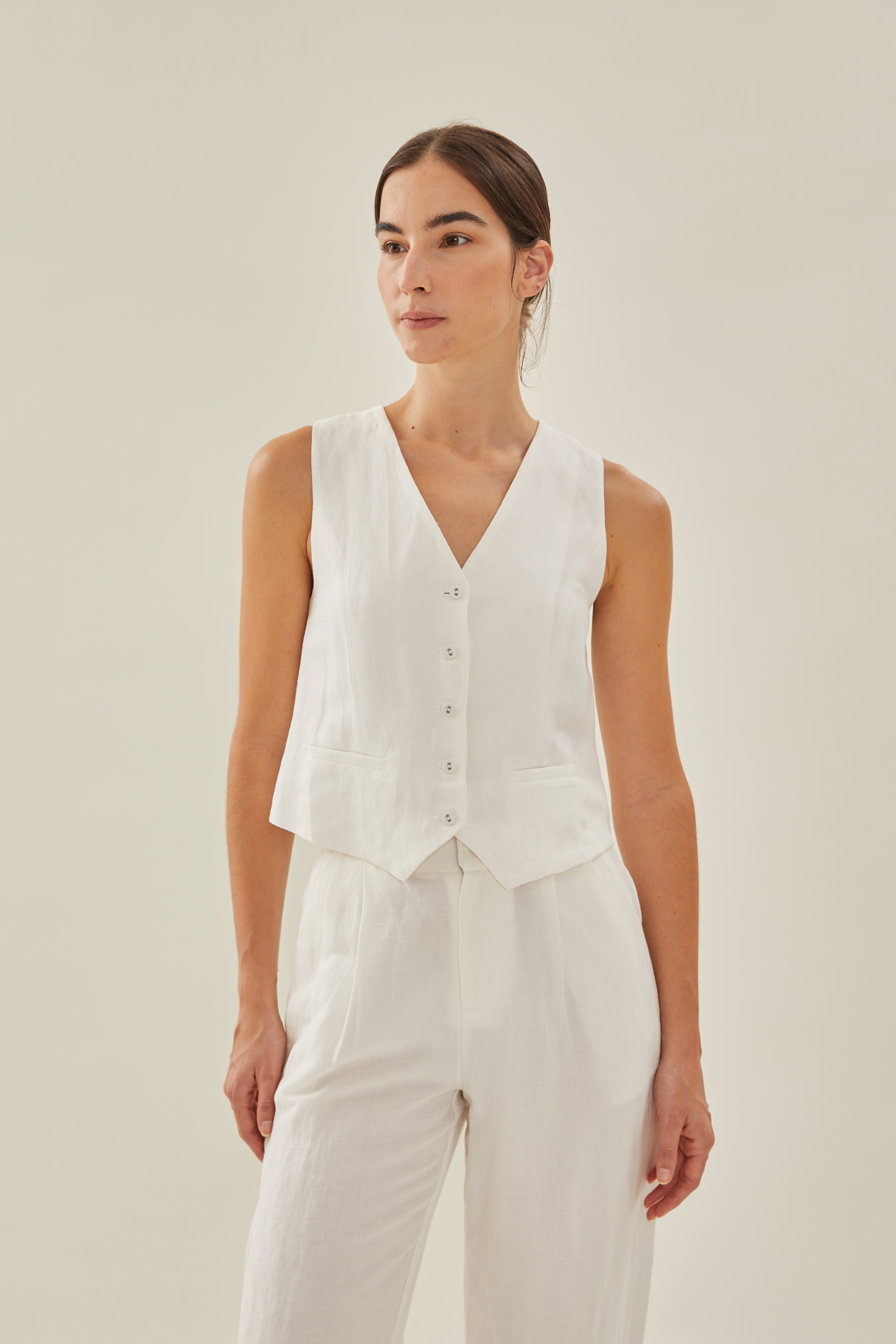 Linen Waistcoat in White