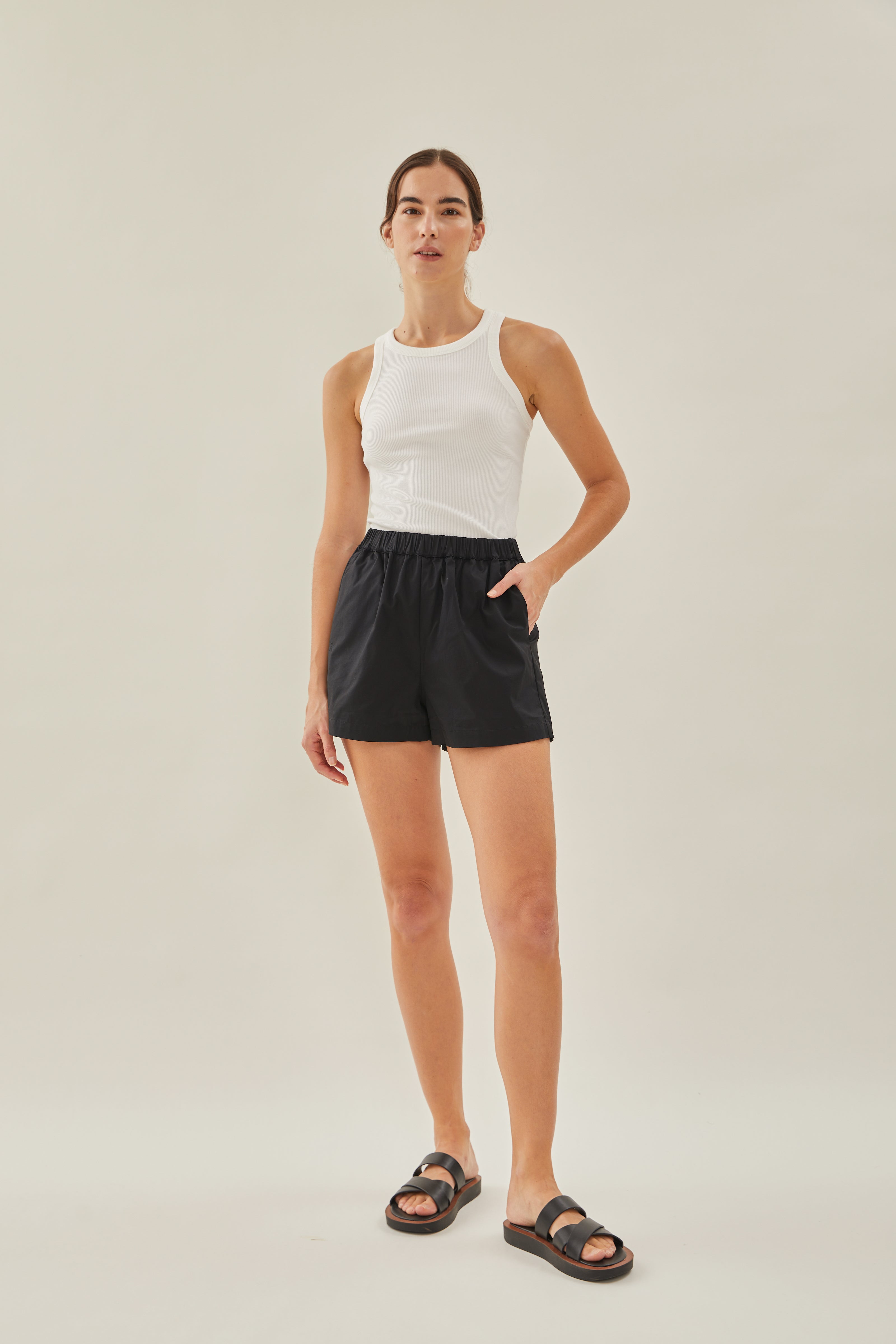 STUDIOS Relaxed Shorts in Black