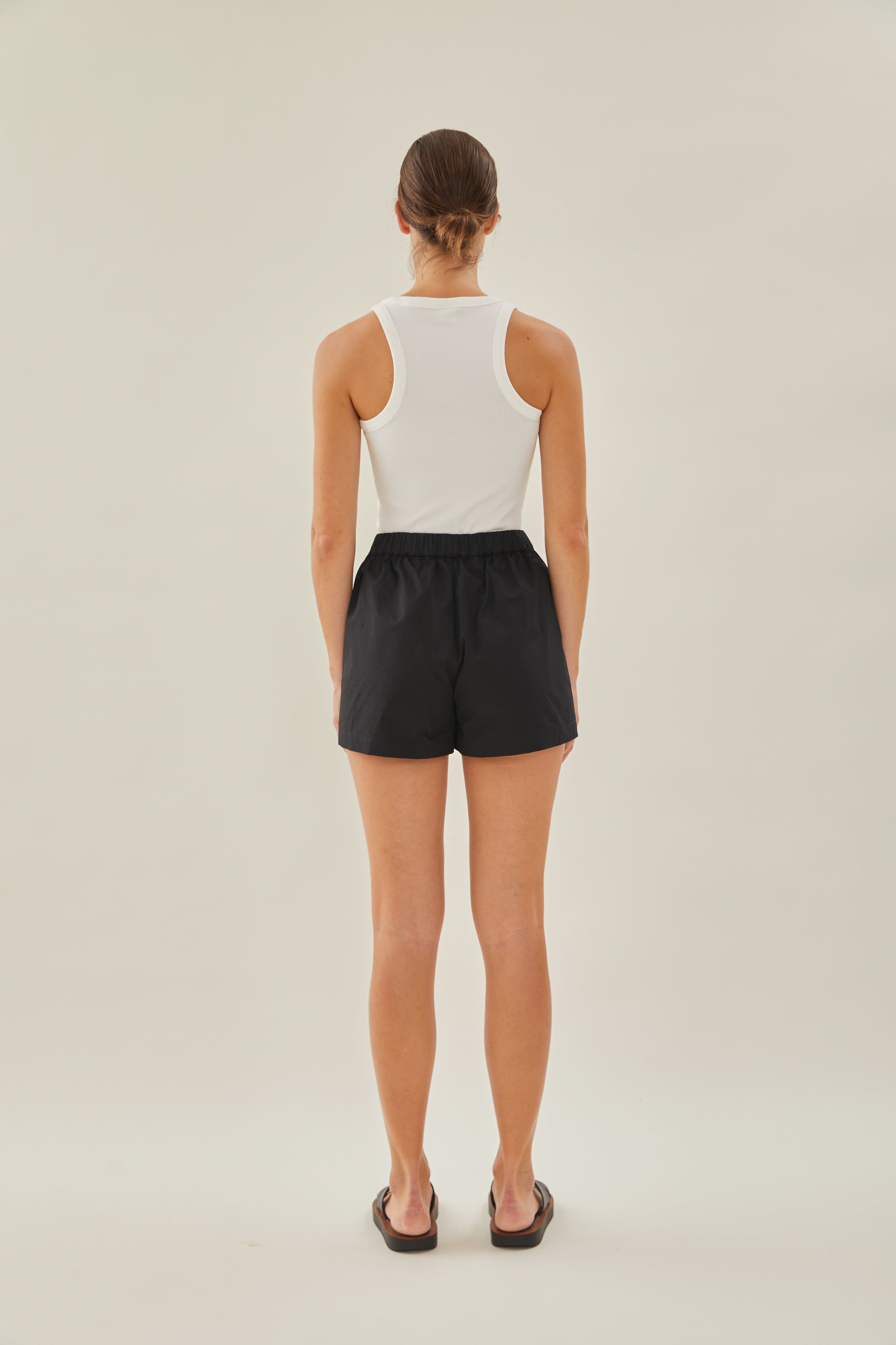 STUDIOS Relaxed Shorts in Black