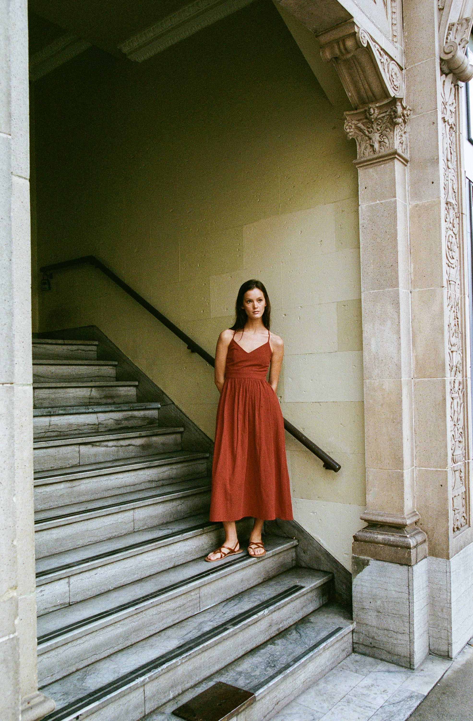 Crossback Cotton Midi Dress in Sienna