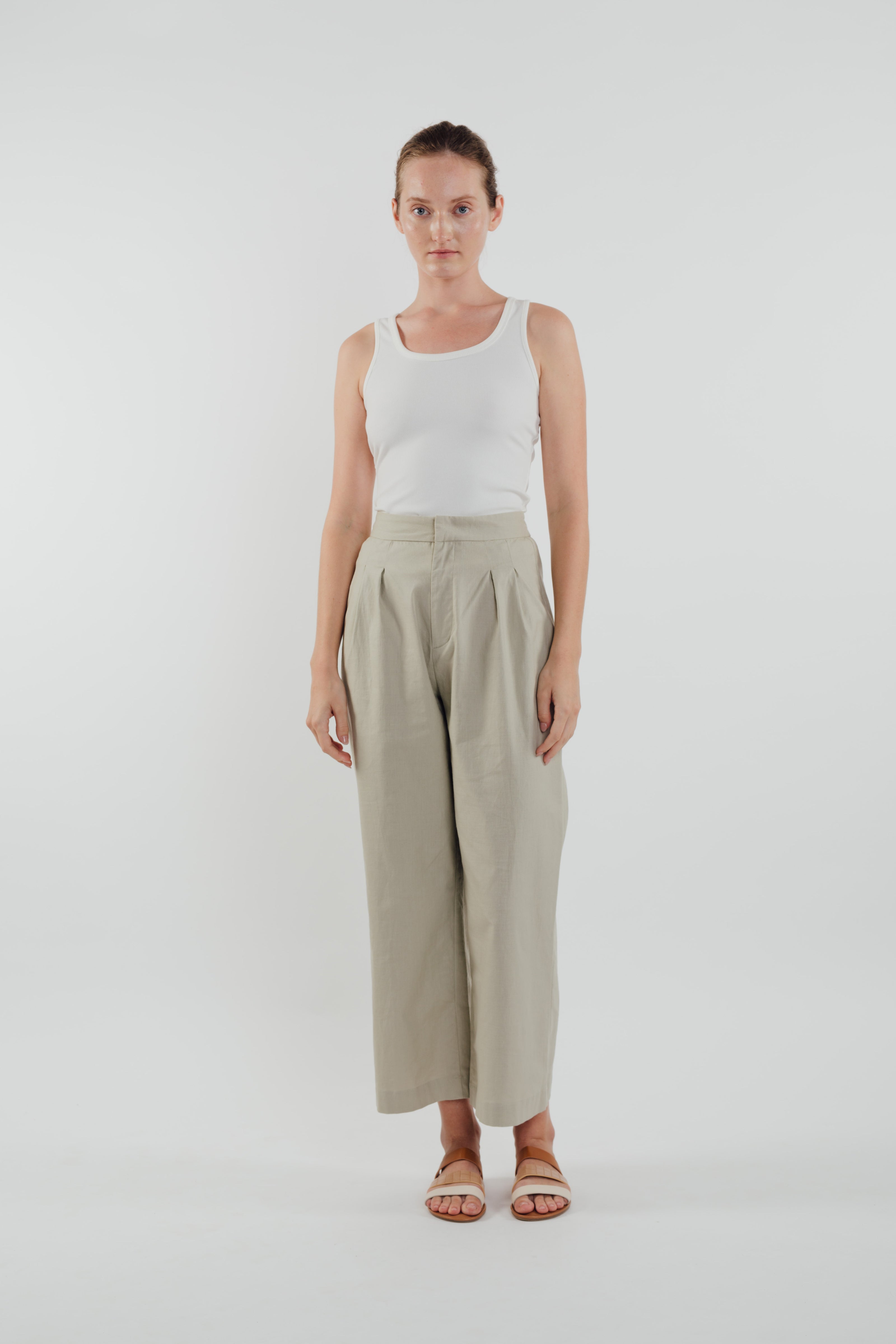 Scoop Neck Knit Tank in White (Sale)