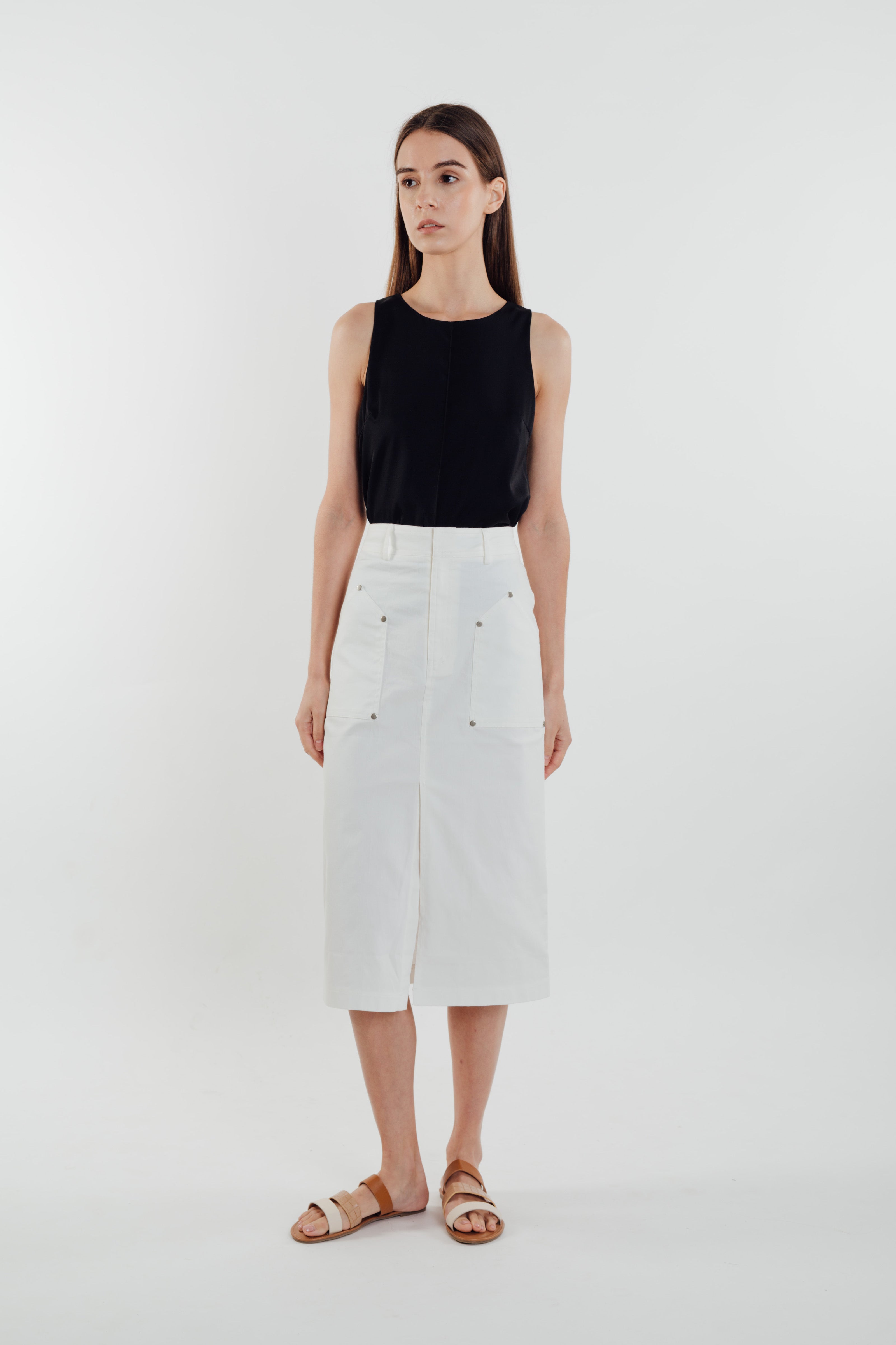 Front Stitchline Tank Top In Black