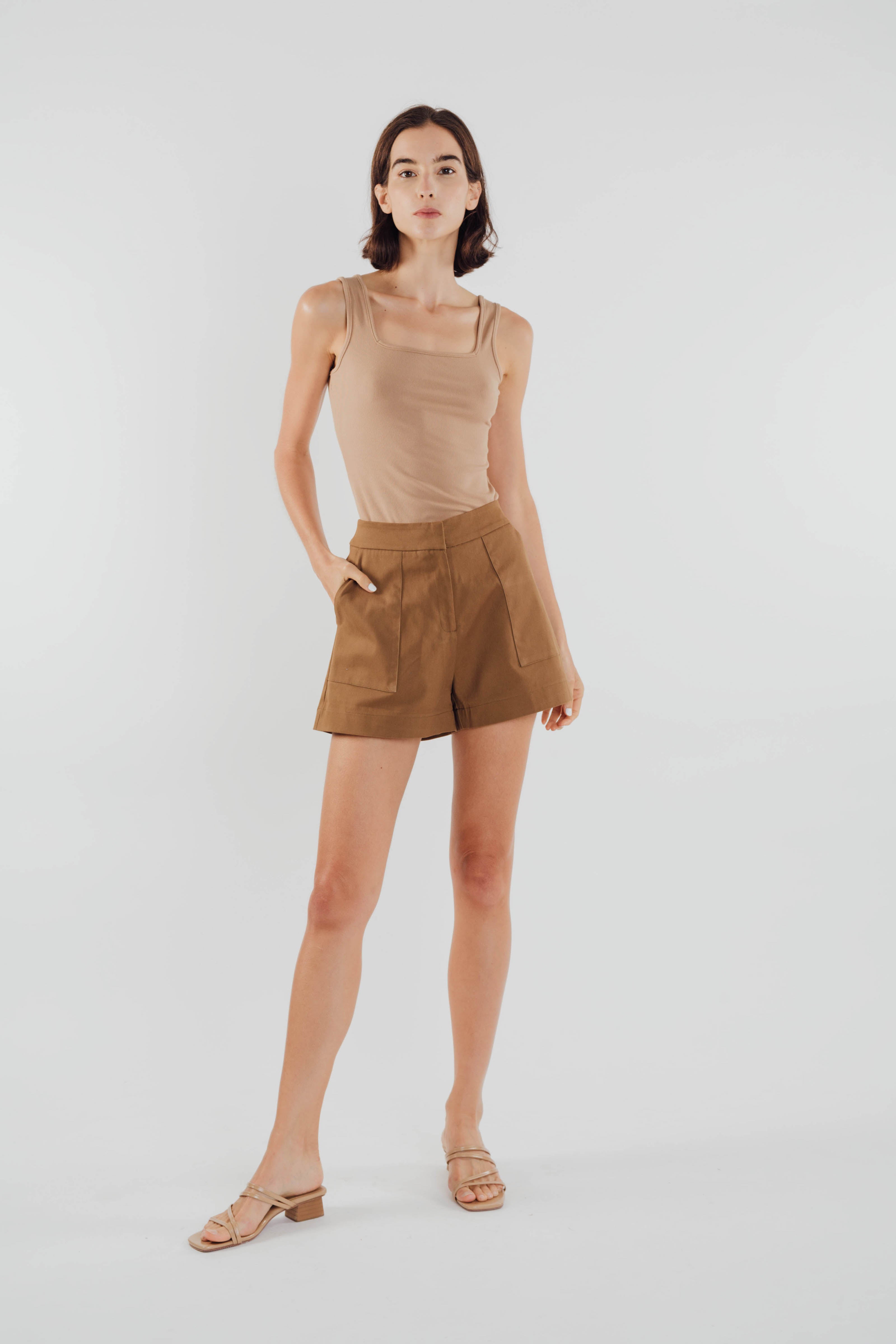 Box Shorts in Mocha