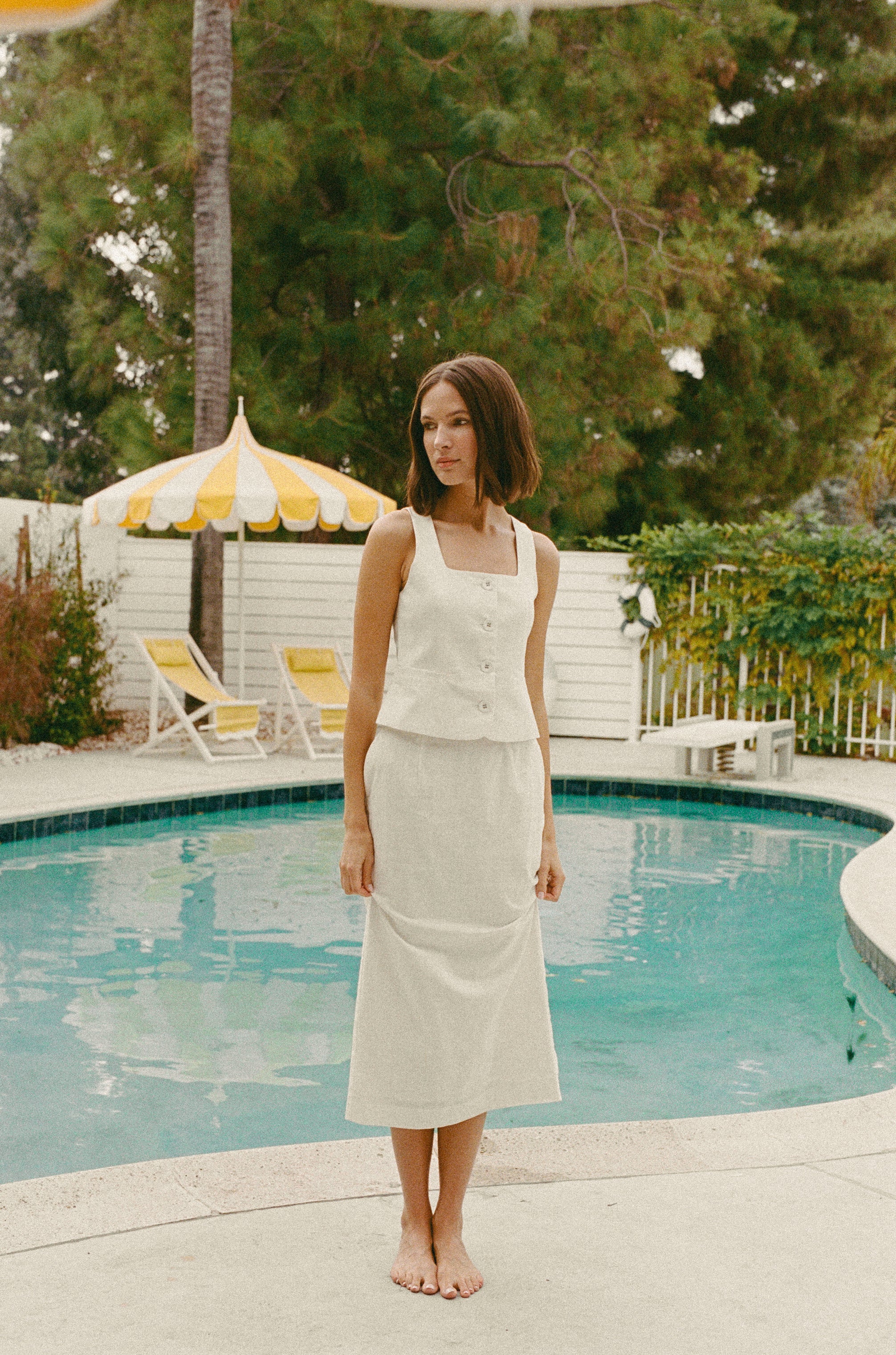 Linen Column Skirt in White