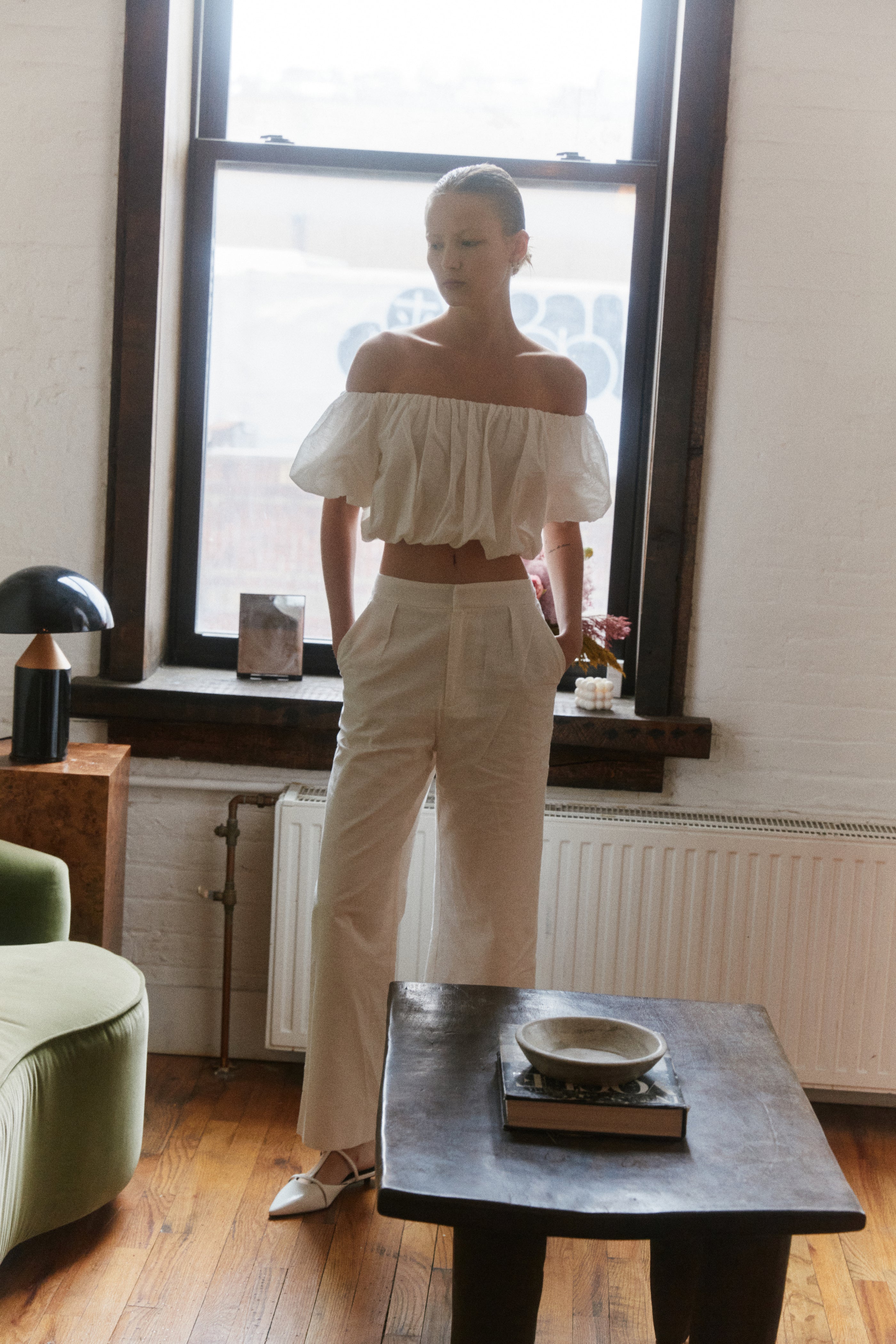 Textured Linen Pleated Trousers in White