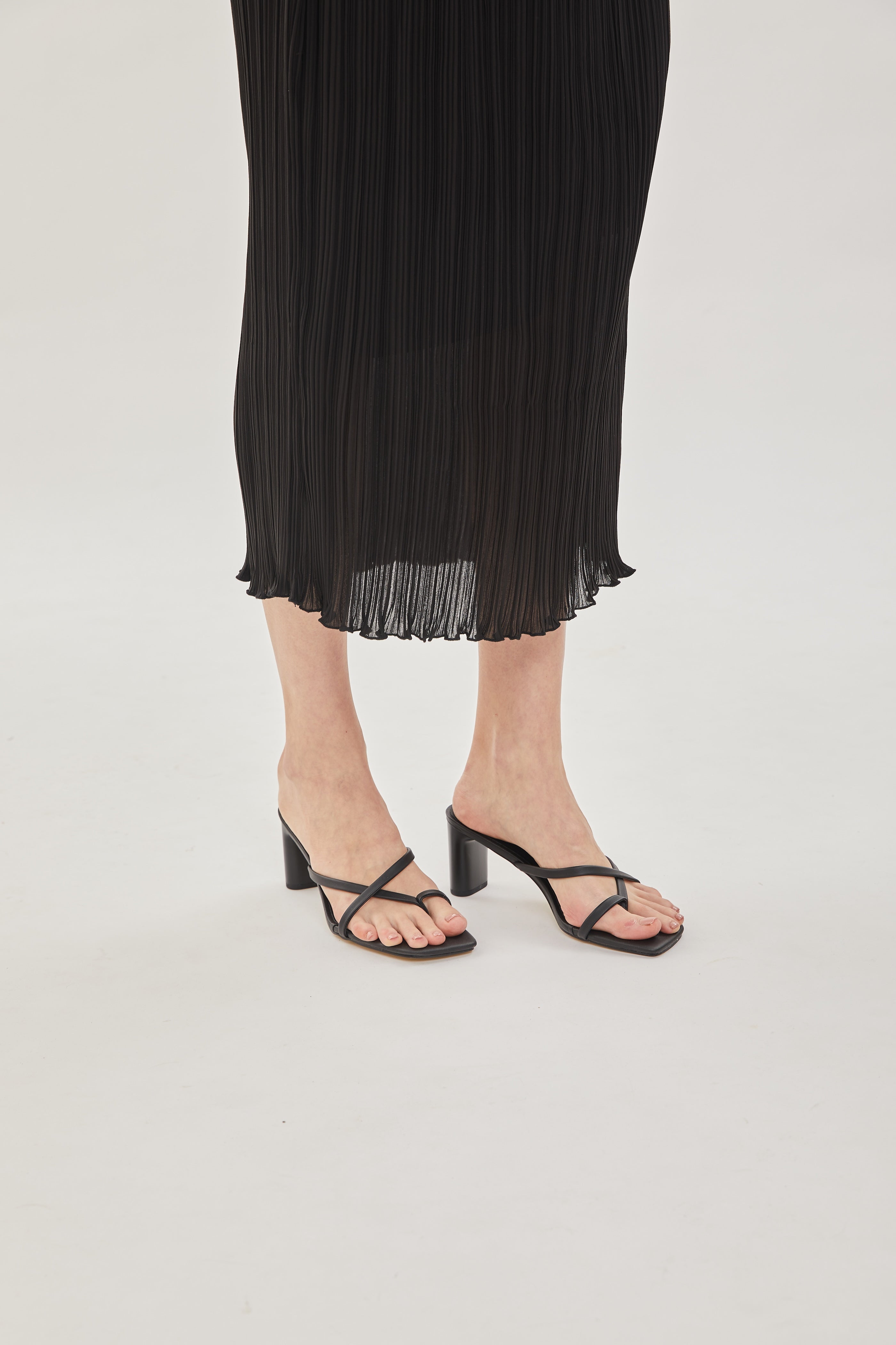 Yara Heels in Black