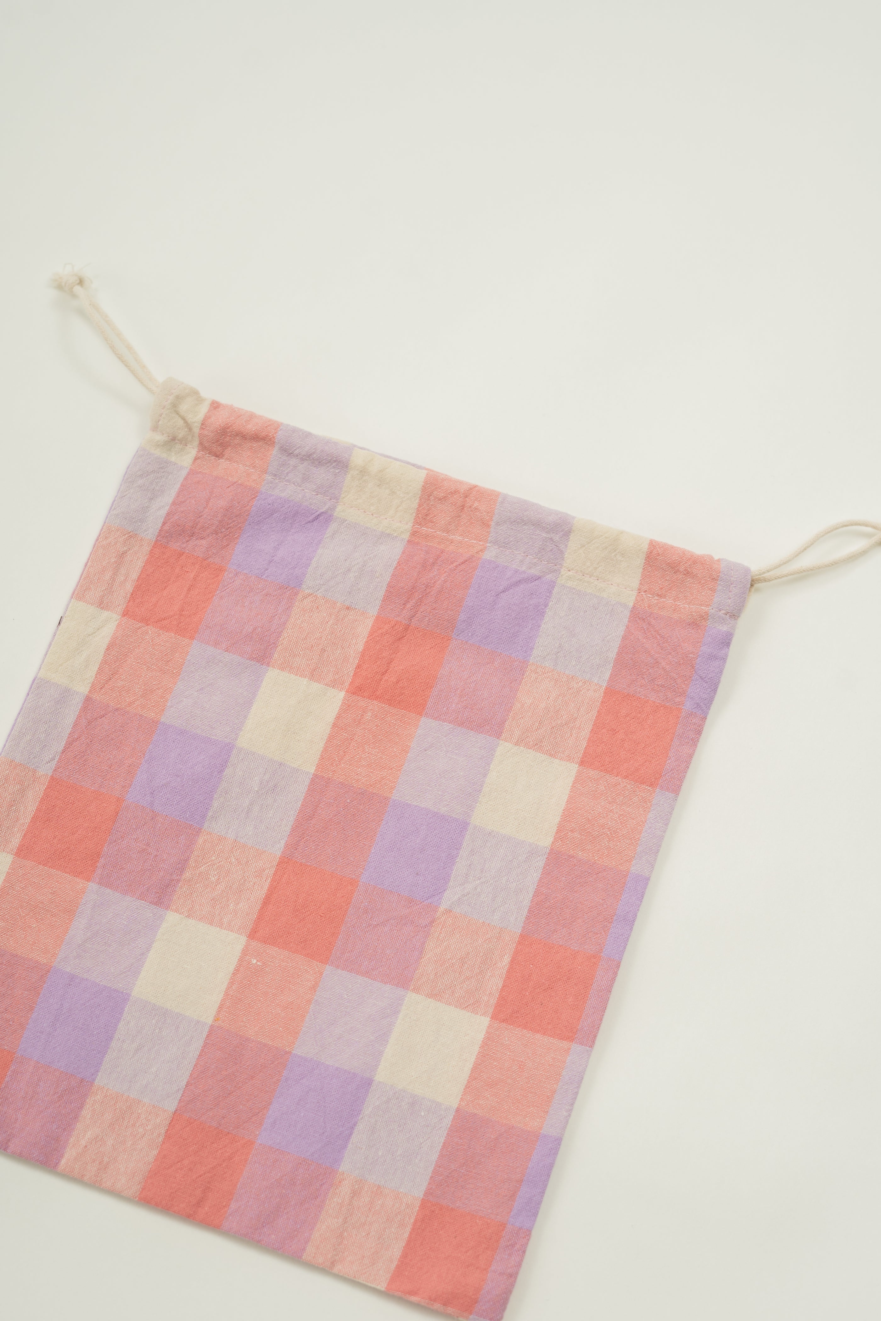 Joie de Vivre Cotton Drawstring Pouch (Gifted with SGD200 spend)