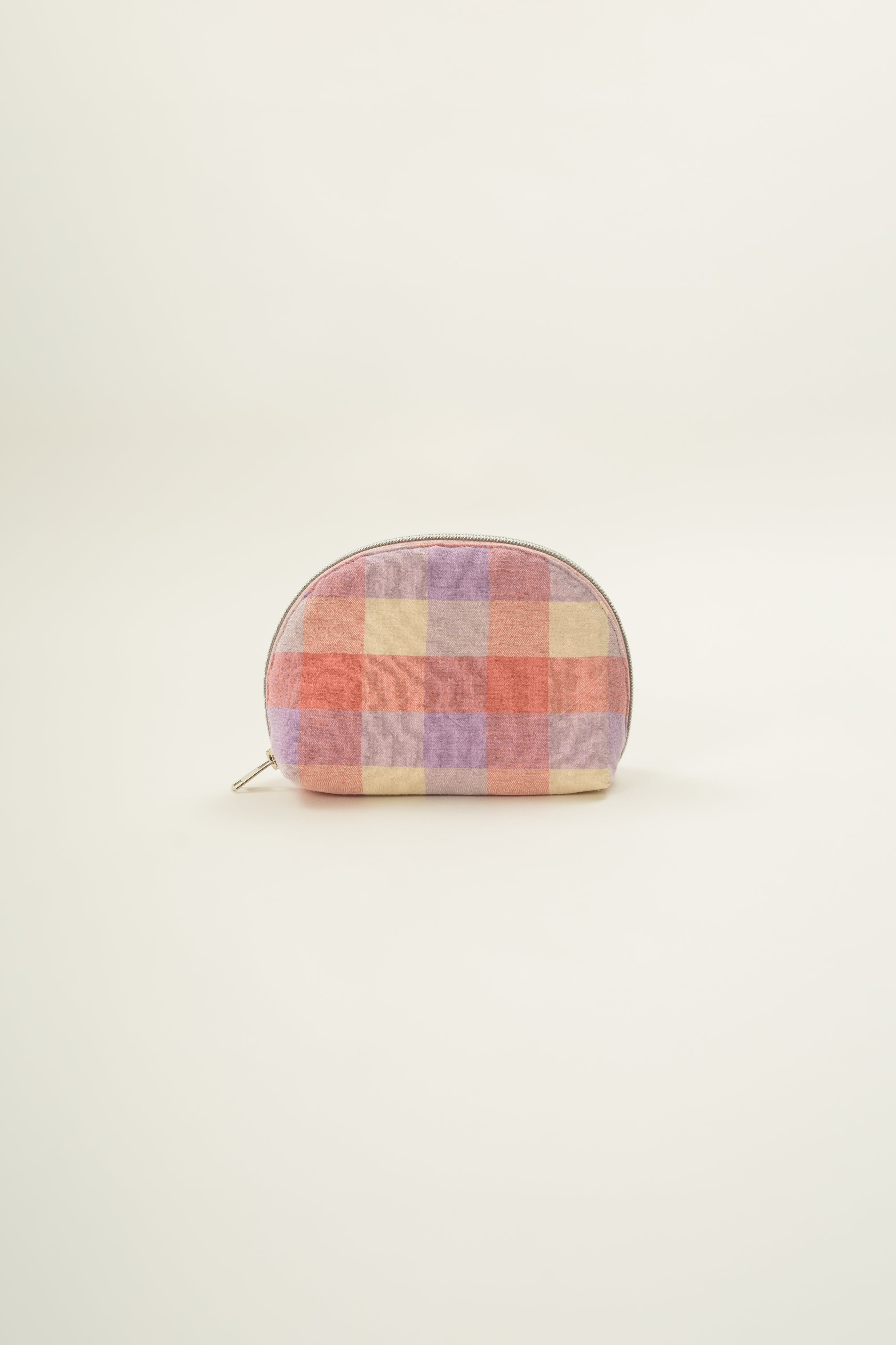 Round Pouch in Joie Gingham