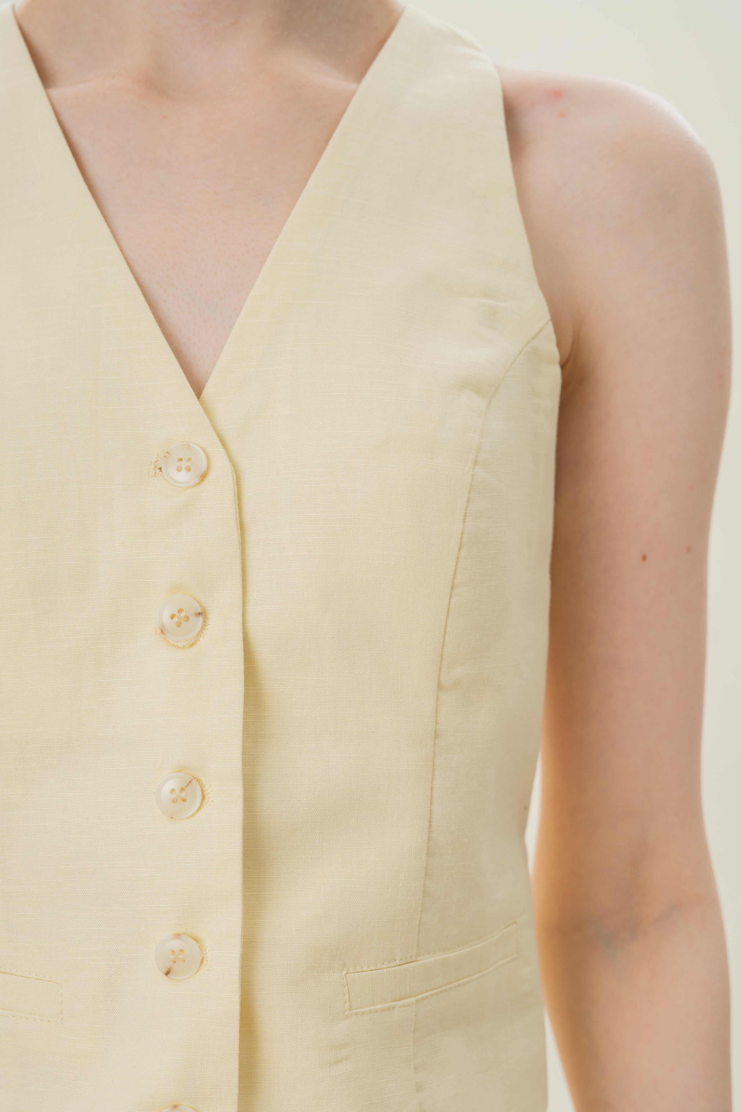 Linen Halter Padded Waistcoat in Eggnog