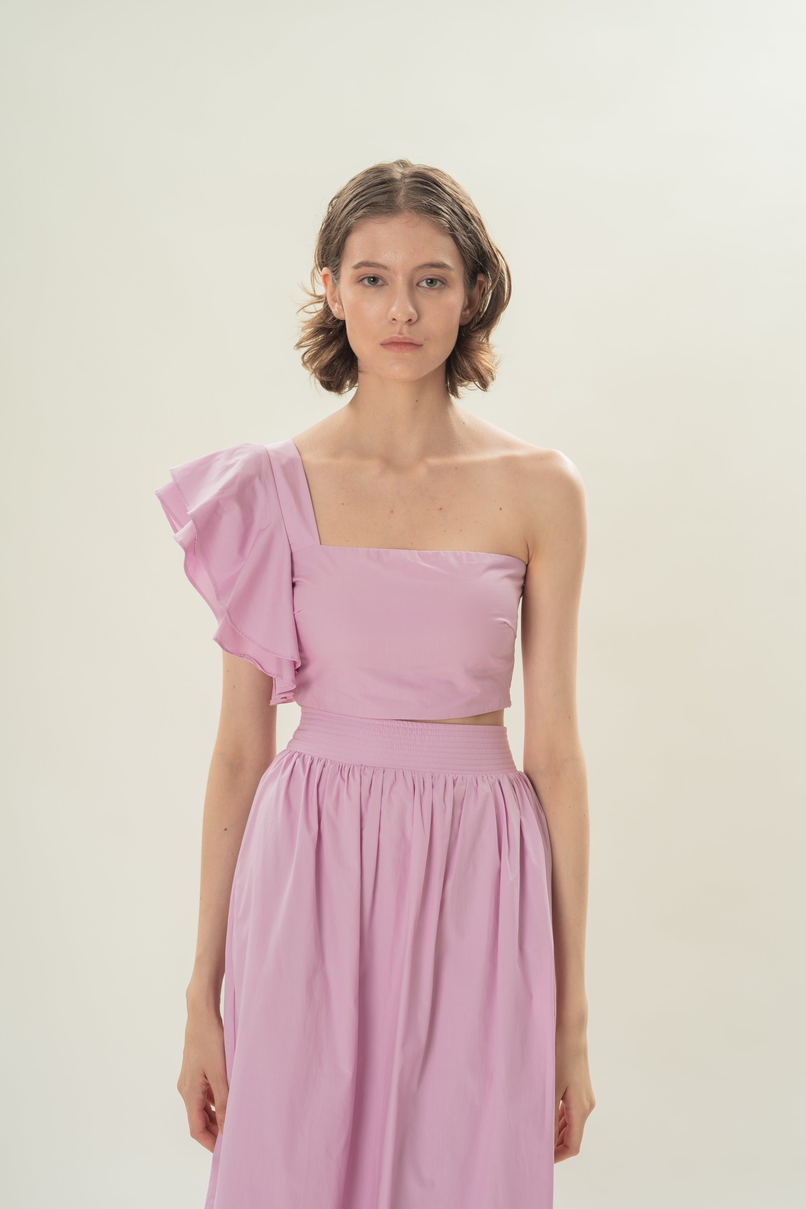 Toga Bustier Top With Ruffled Sleeve in Hibiscus