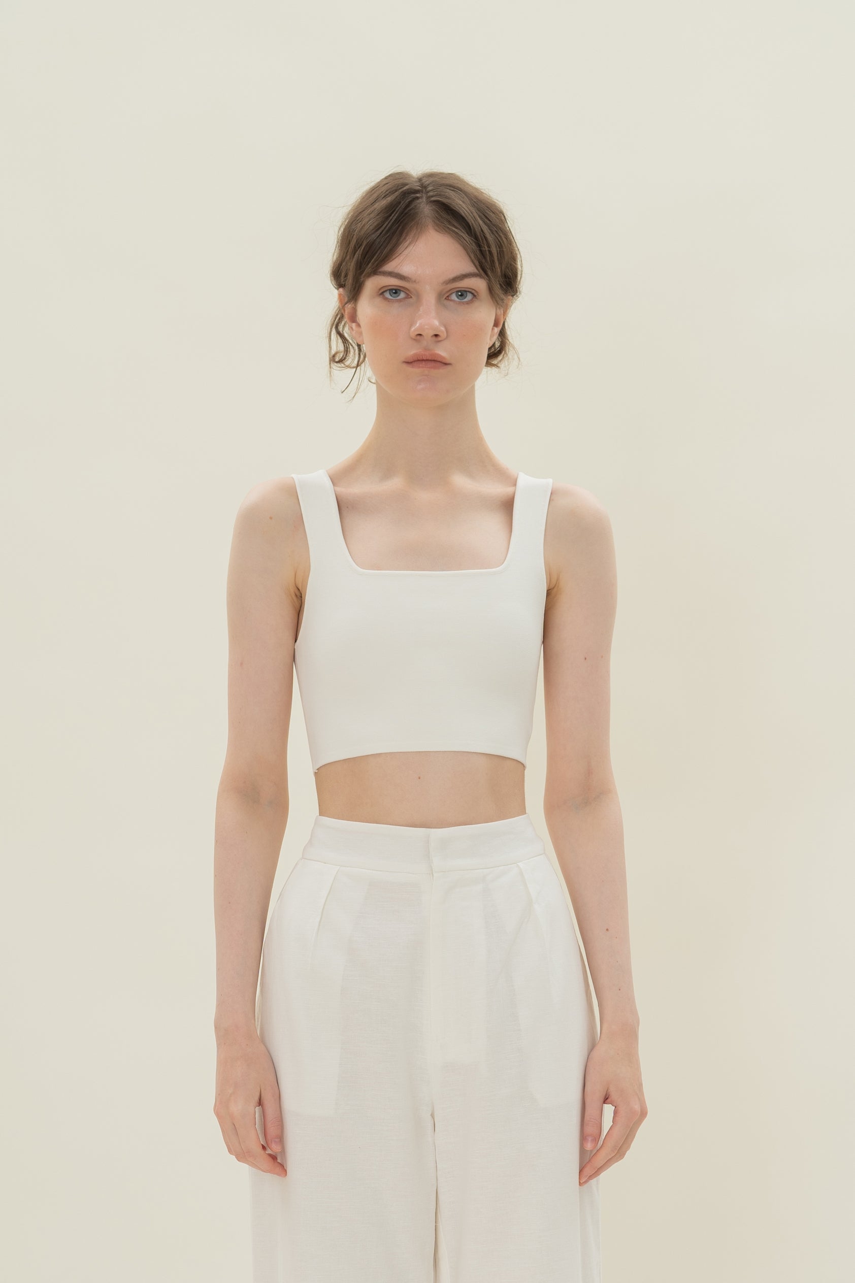 Fitted Knit Cropped Tank in White