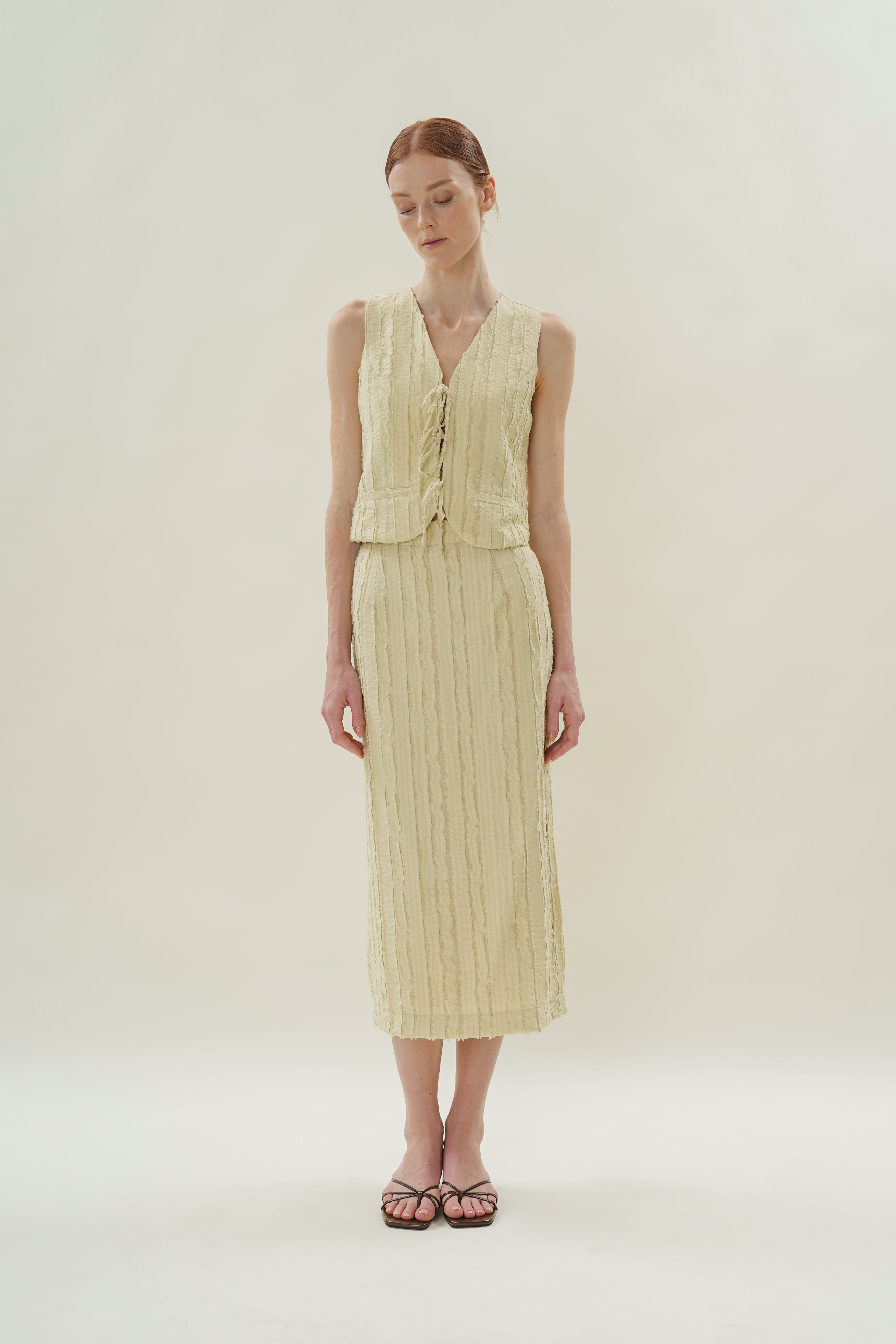 Soft Textured Sleeveless Tie-Detailed Waistcoat in Sage